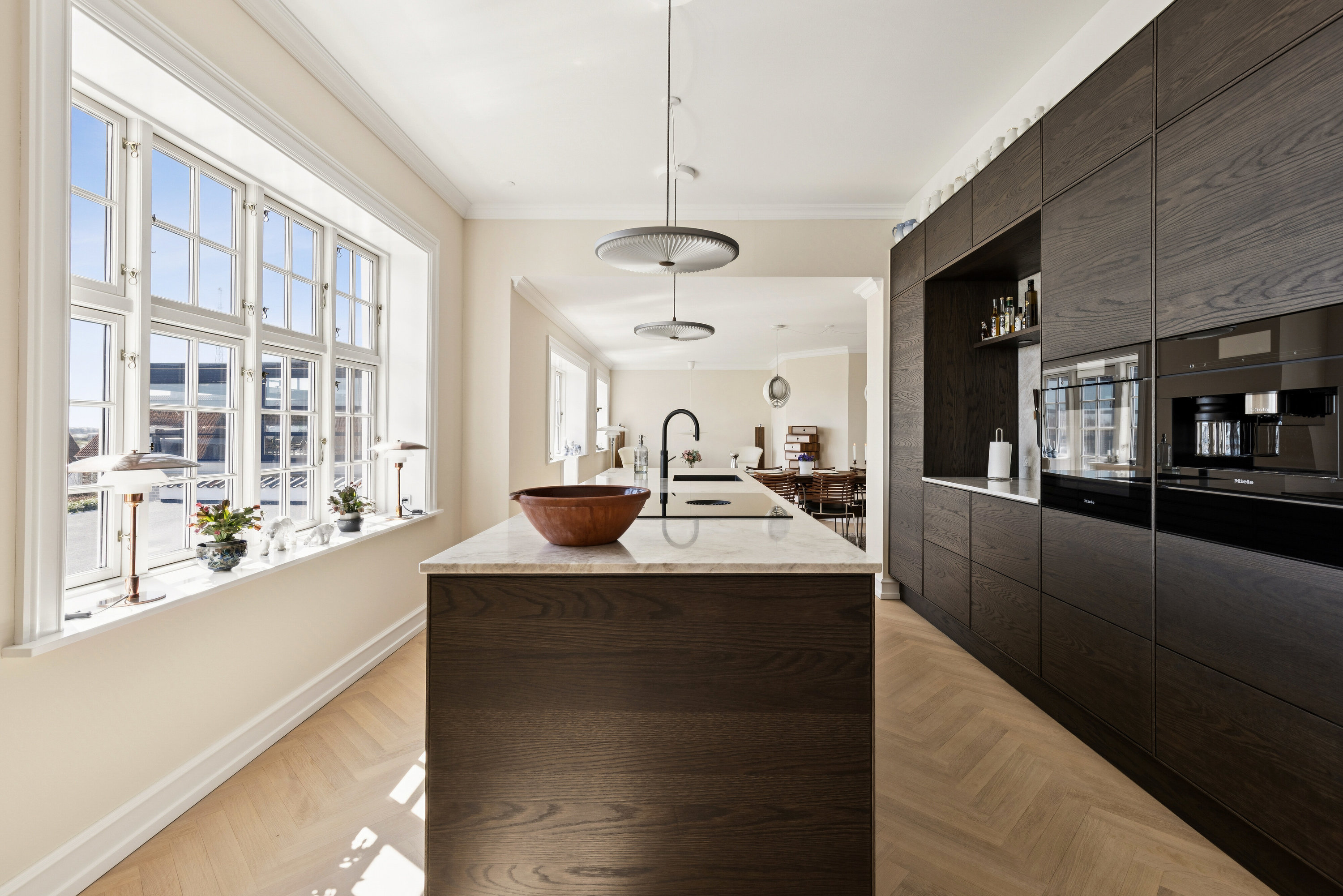 Fremhævet køkken billede i fuldskærmstilstand. Billede af Lundevej 26, 4400 Kalundborg