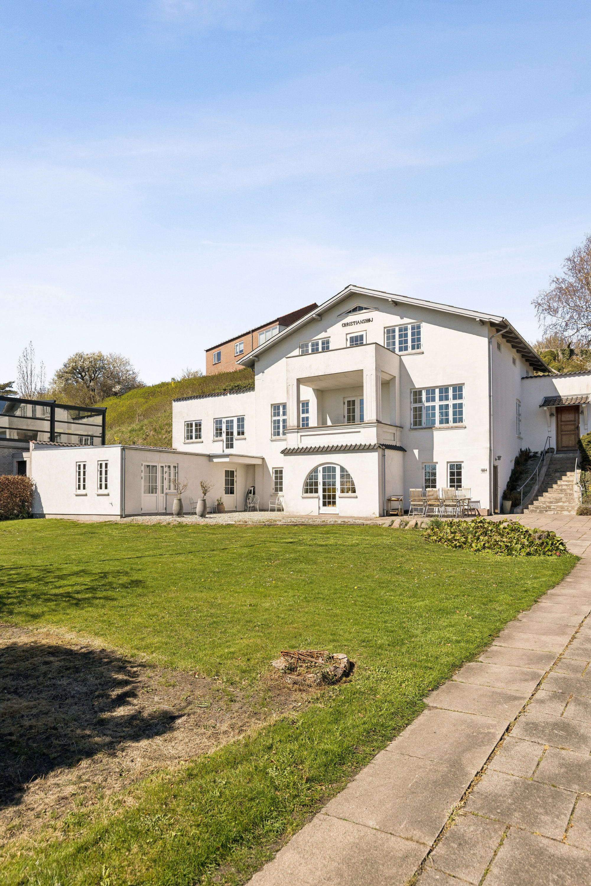 Fremhævet set fra vejen billede i fuldskærmstilstand. Billede af Lundevej 26, 4400 Kalundborg