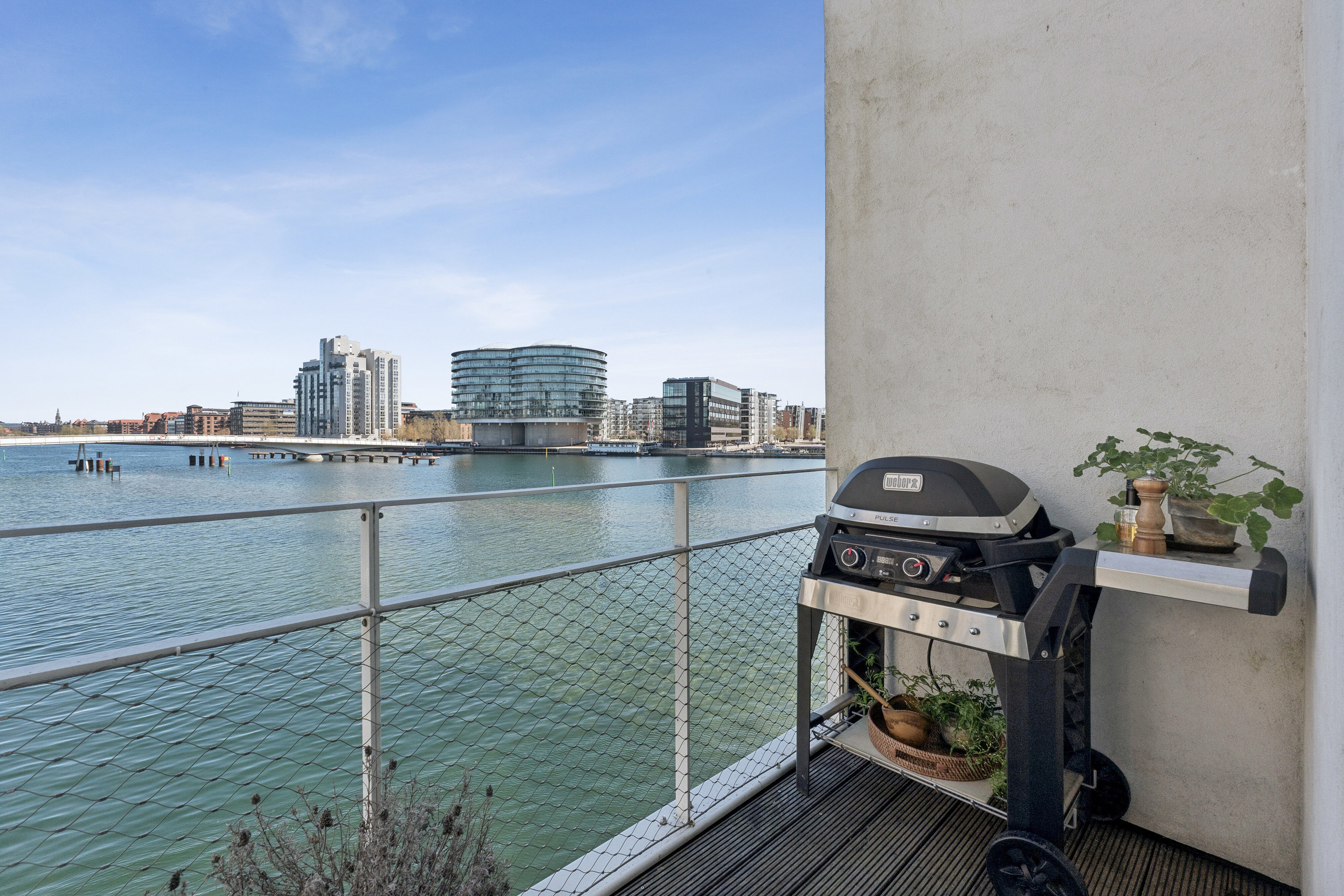 Fremhævet altan billede i fuldskærmstilstand. Billede af Havneholmen 78, 1. th., 1561 København V