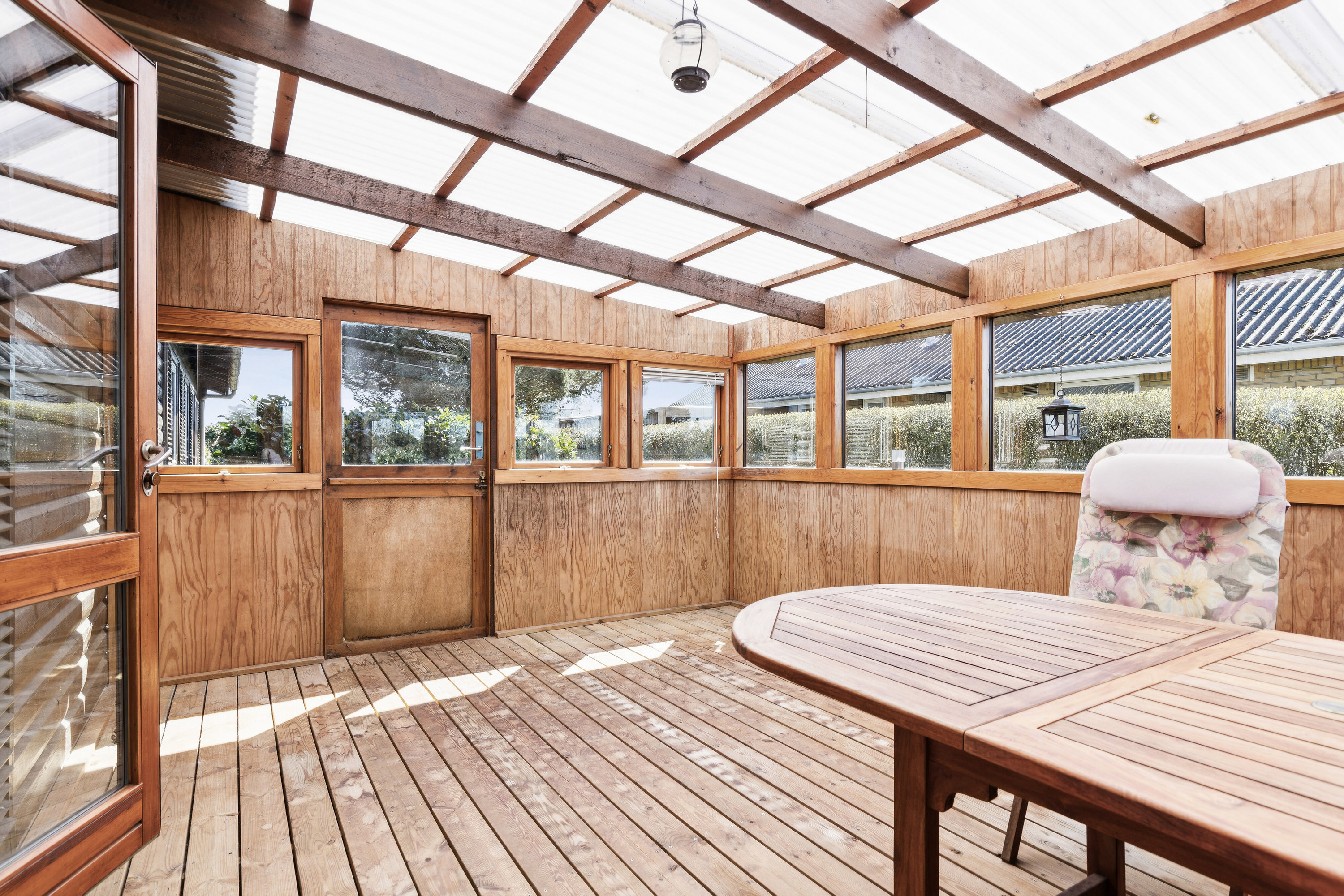 Fremhævet overdækket terrasse billede i fuldskærmstilstand. Billede af Lynggårdsbakken 10, 4400 Kalundborg