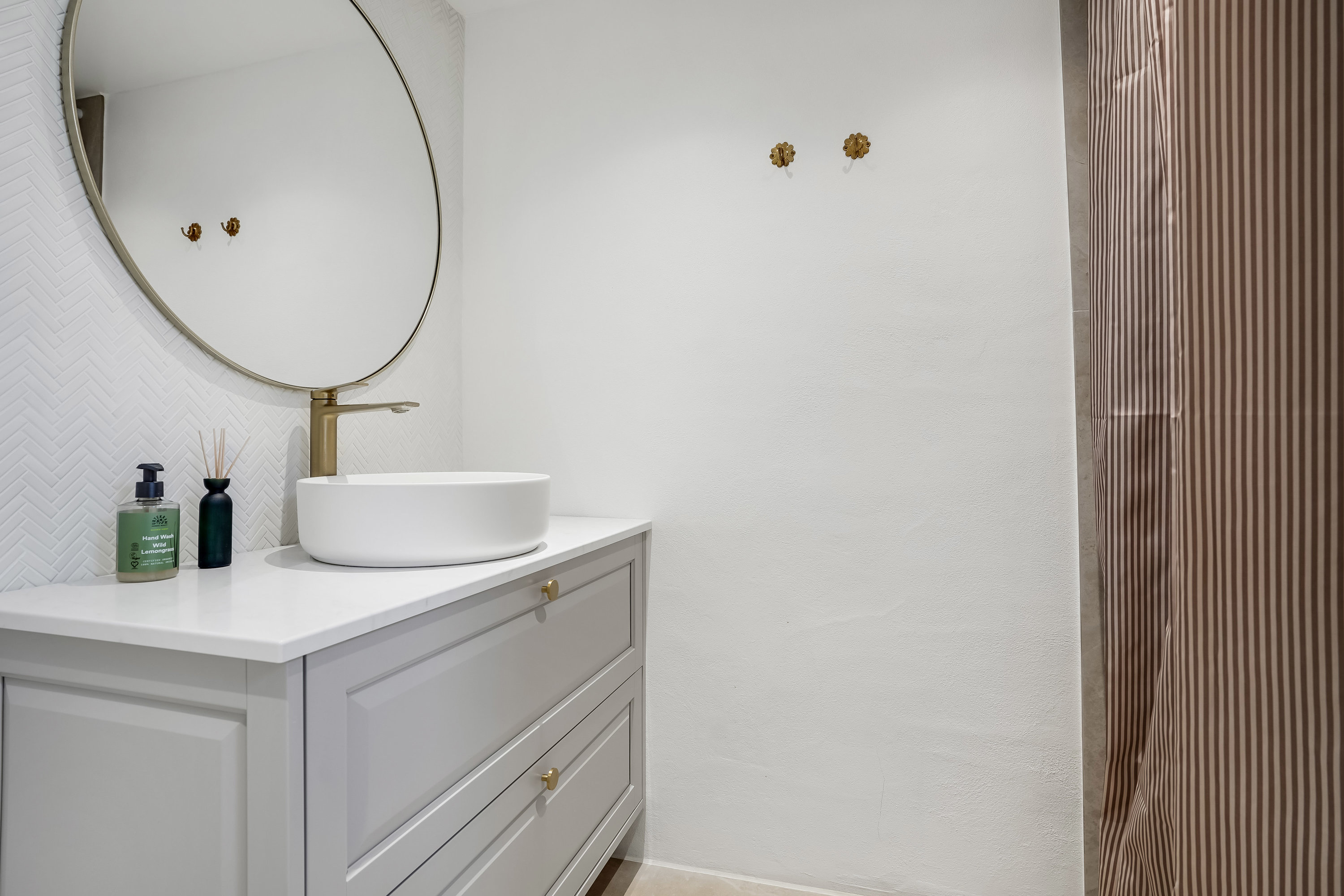 Fremhævet badeværelse billede i fuldskærmstilstand. Billede af Tietgens Allé 17, 5230 Odense M