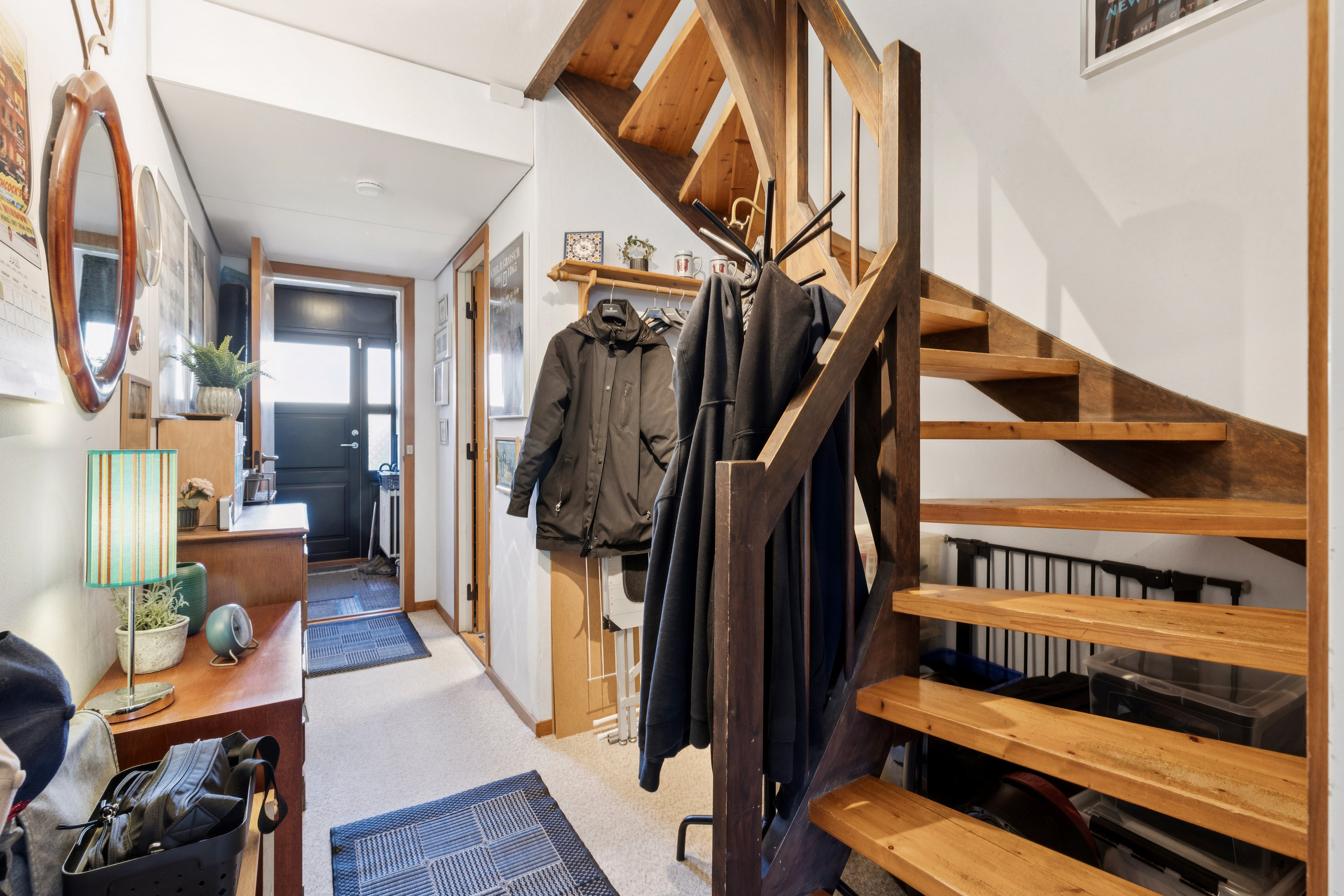 Fremhævet gang billede i fuldskærmstilstand. Billede af Højgårdstoften 292, 2630 Taastrup