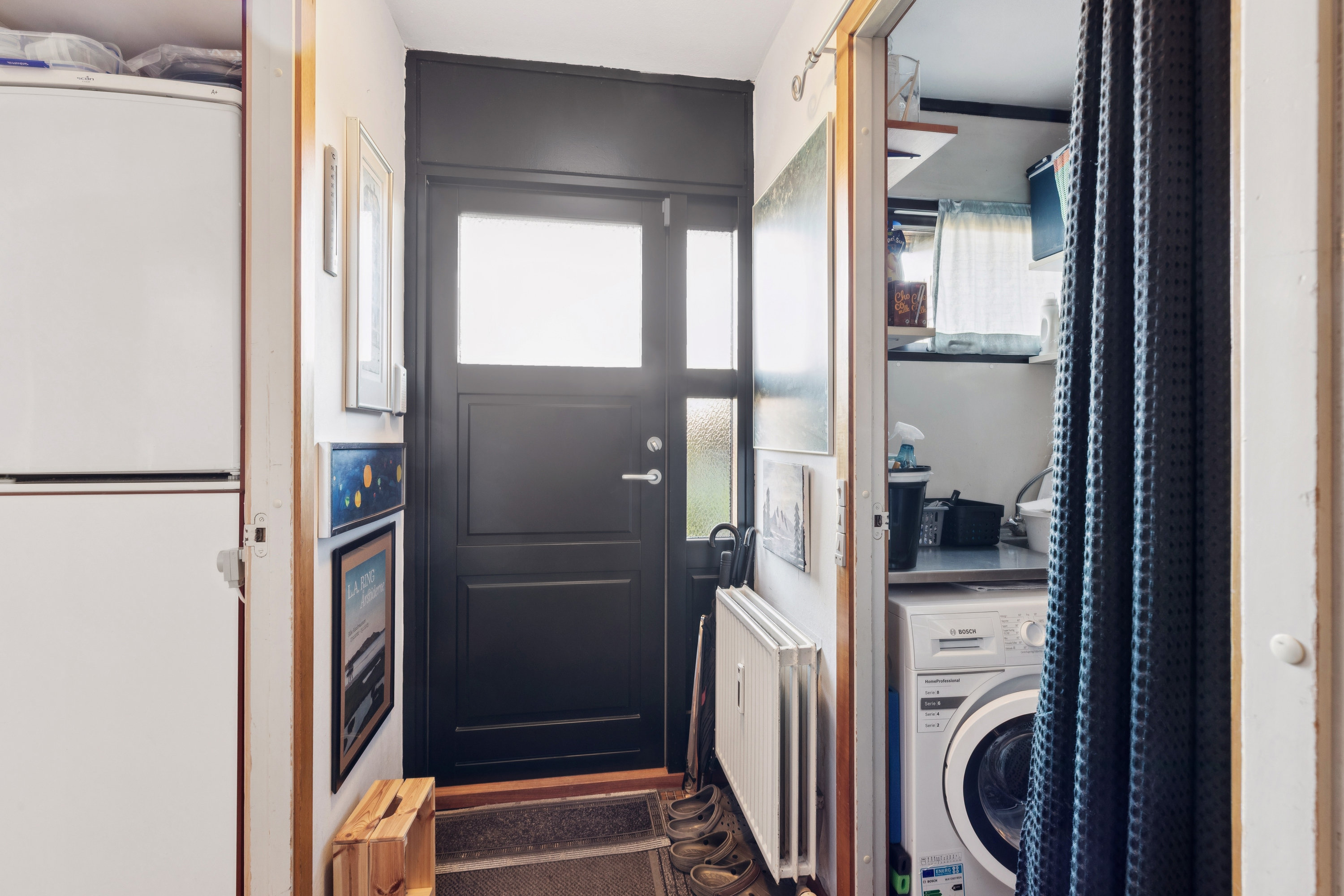 Fremhævet gang billede i fuldskærmstilstand. Billede af Højgårdstoften 292, 2630 Taastrup