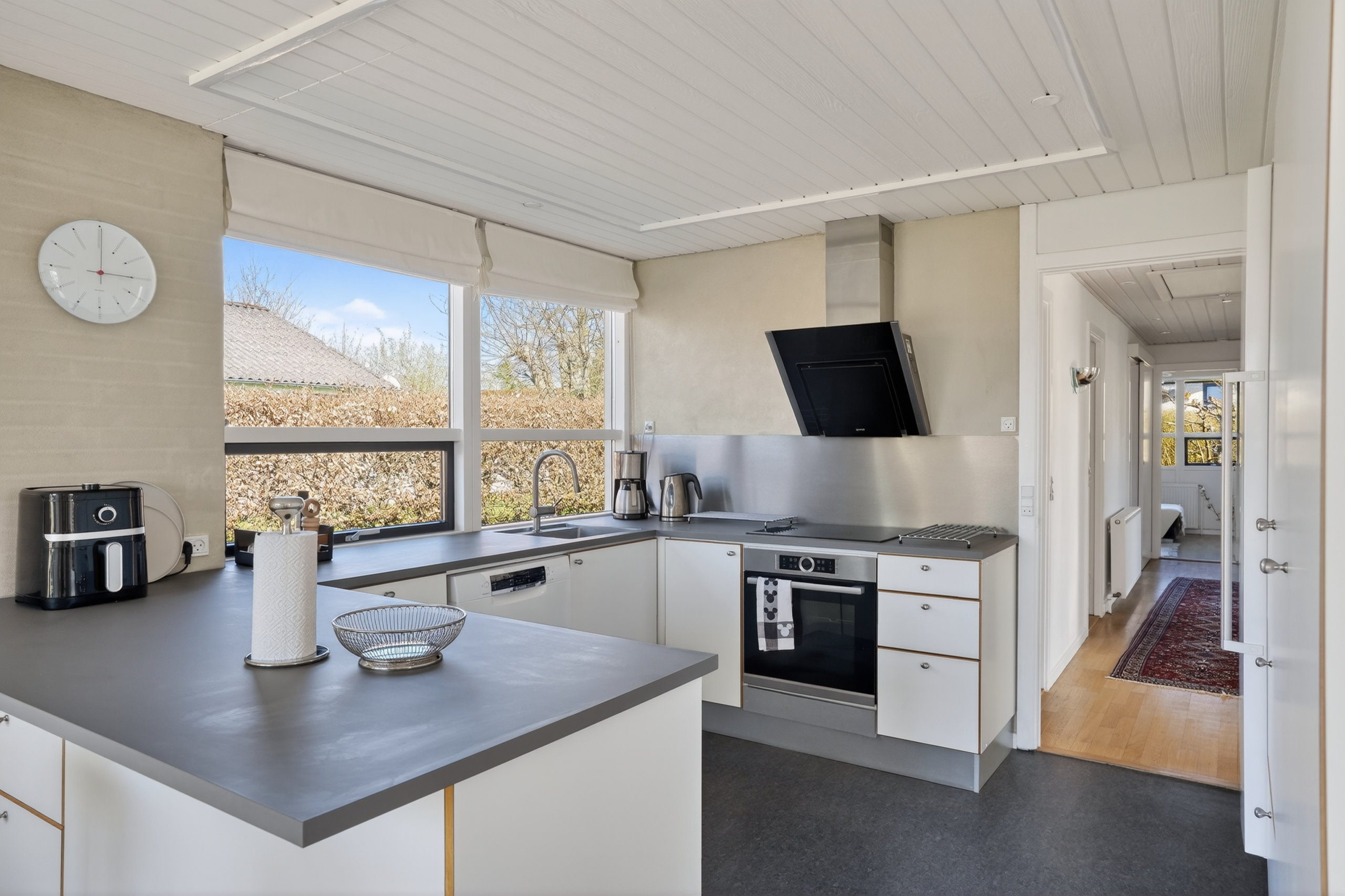 Fremhævet køkken billede i fuldskærmstilstand. Billede af Asmundshøj 413, 3480 Fredensborg