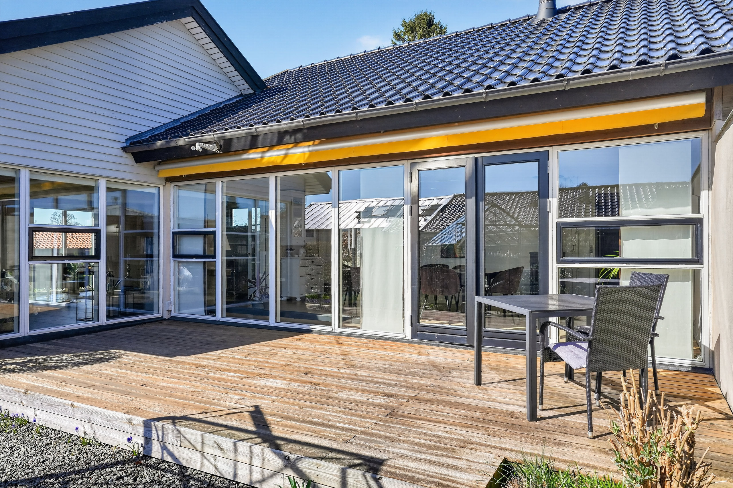 Fremhævet terrasse billede i fuldskærmstilstand. Billede af Asmundshøj 413, 3480 Fredensborg