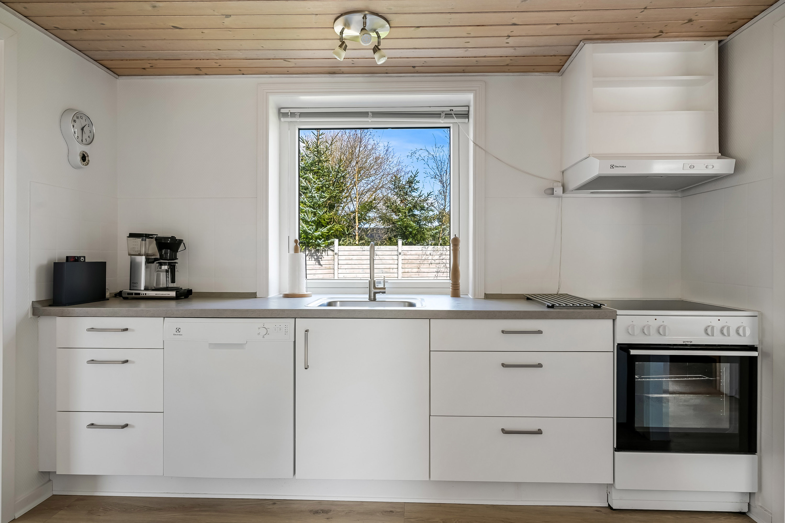 Fremhævet køkken billede i fuldskærmstilstand. Billede af Kræmmervej 6, 6853 Vejers Strand