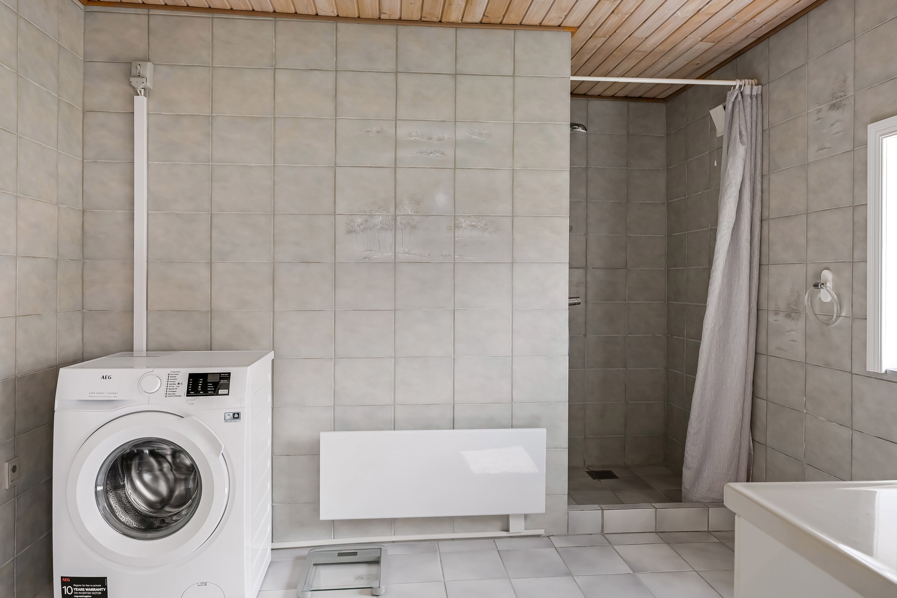 Fremhævet badeværelse billede i fuldskærmstilstand. Billede af Kræmmervej 6, 6853 Vejers Strand