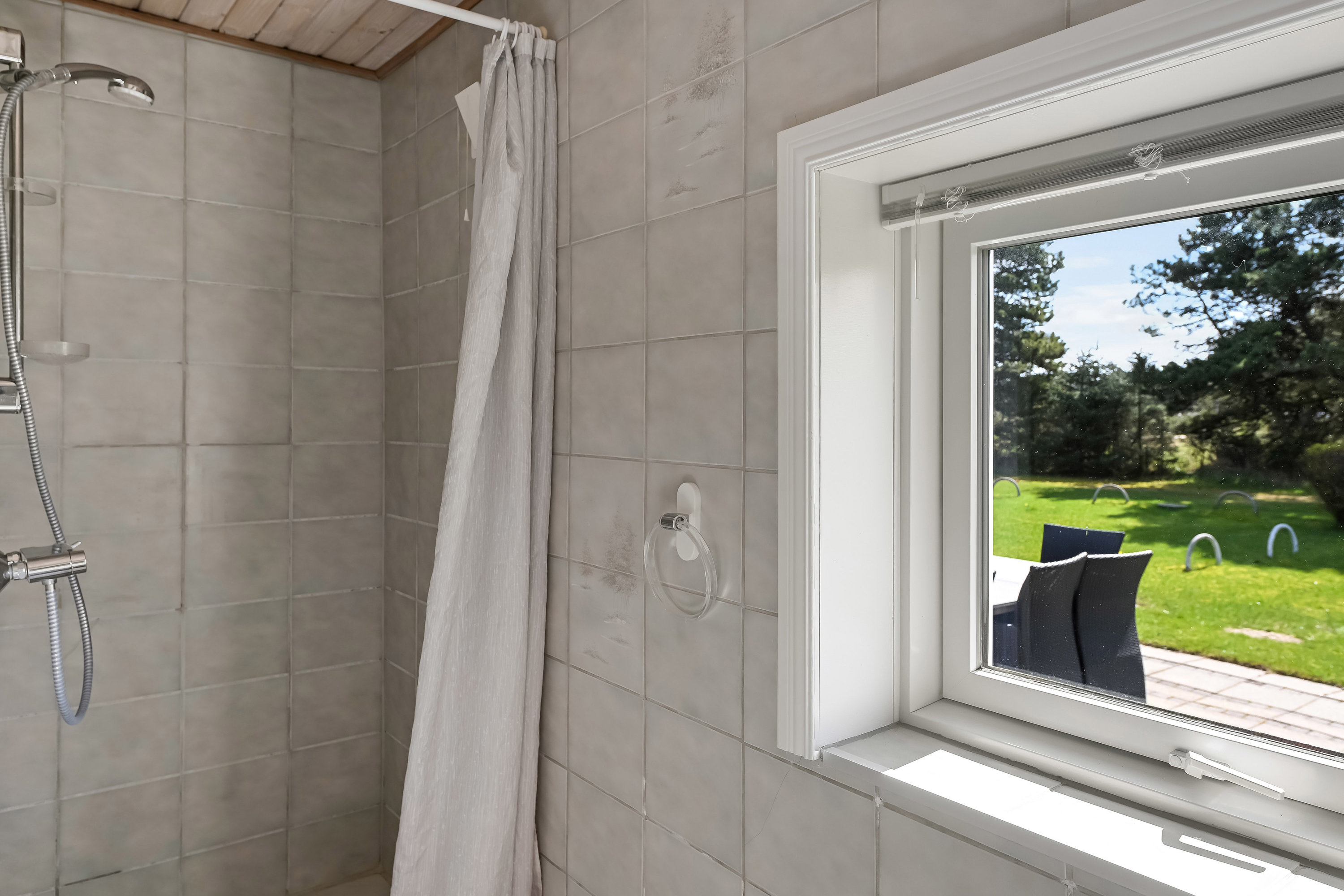 Fremhævet badeværelse billede i fuldskærmstilstand. Billede af Kræmmervej 6, 6853 Vejers Strand