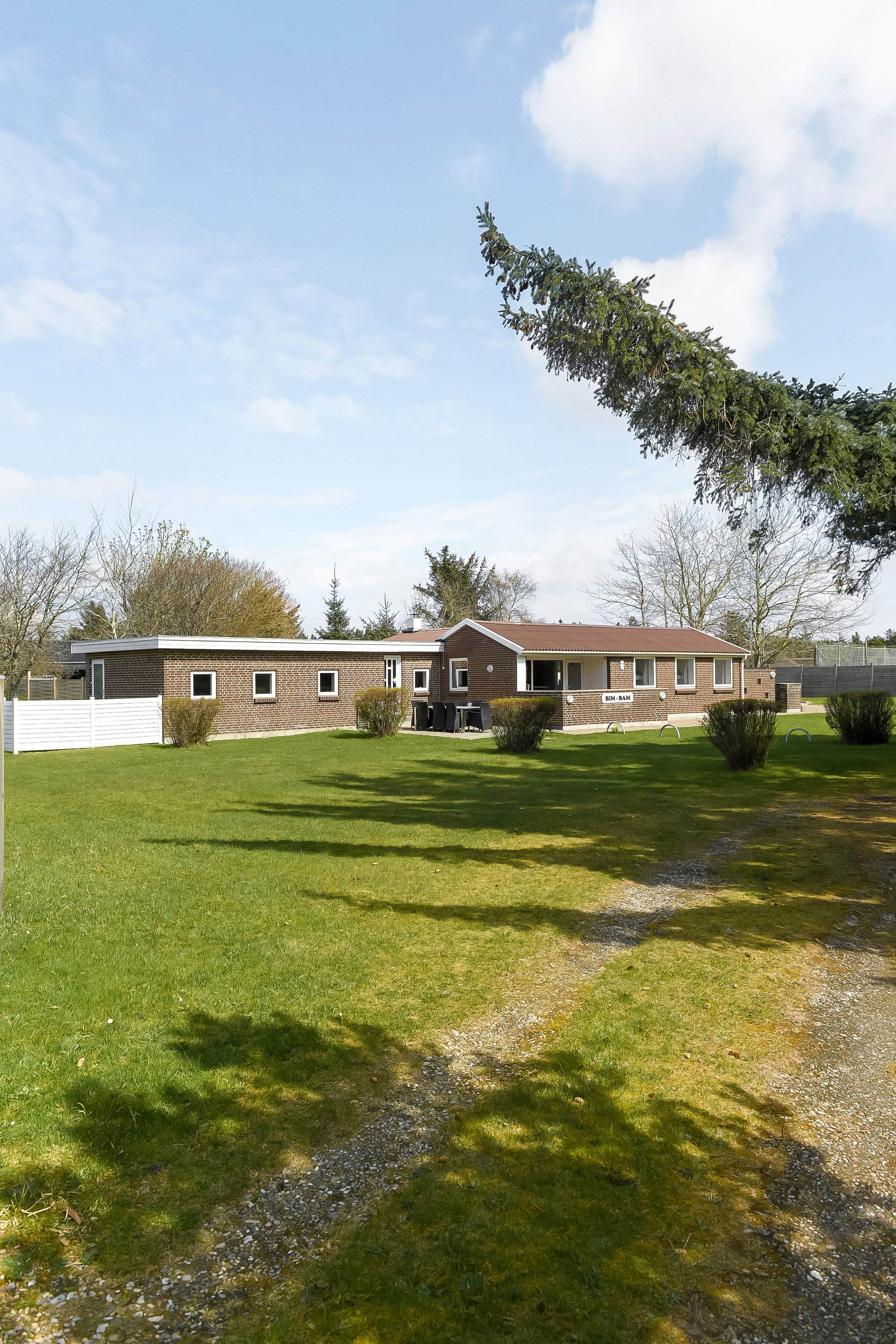 Fremhævet have billede i fuldskærmstilstand. Billede af Kræmmervej 6, 6853 Vejers Strand