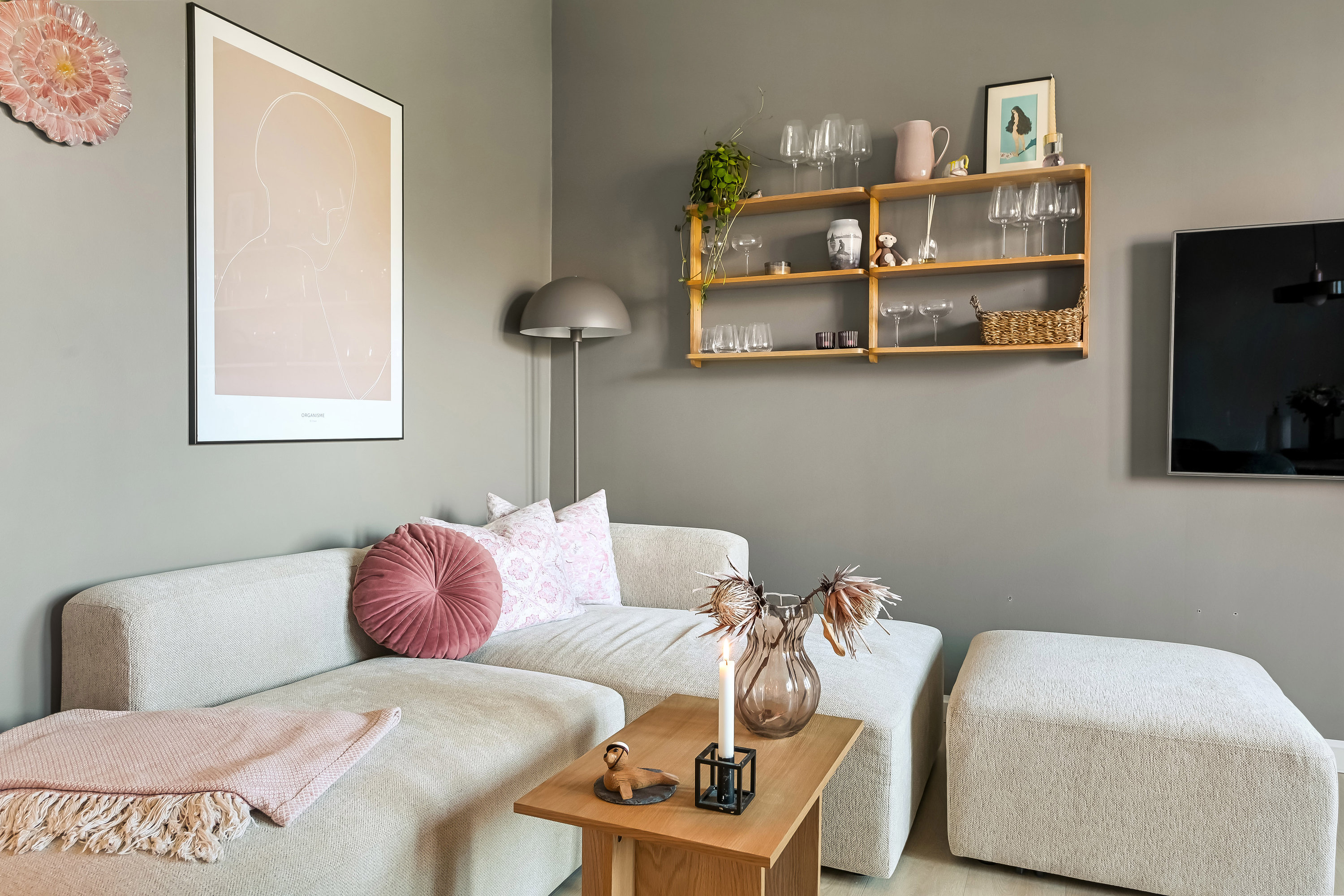 Fremhævet stue billede i fuldskærmstilstand. Billede af Spangsbjerggade 22, 1. tv., 6700 Esbjerg