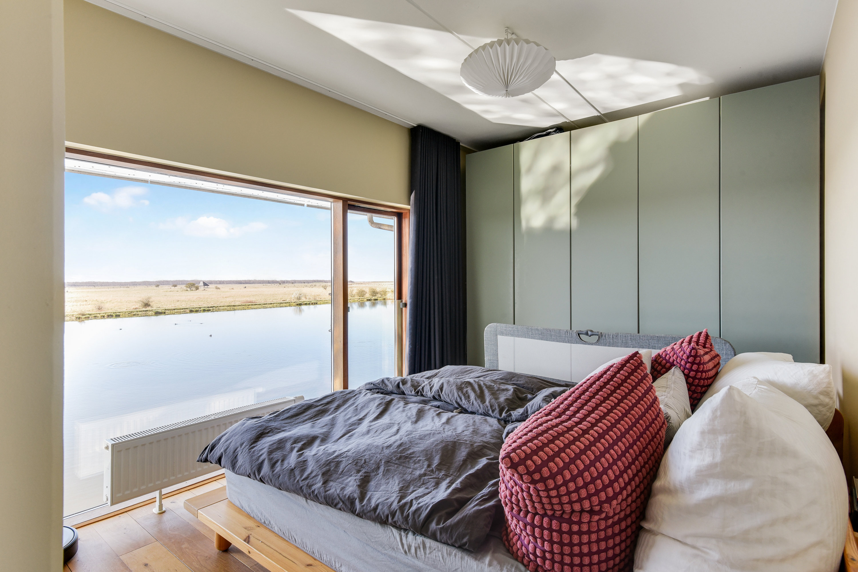 Fremhævet soveværelse billede i fuldskærmstilstand. Billede af Robert Jacobsens Vej 84, st.. t2., 2300 København S