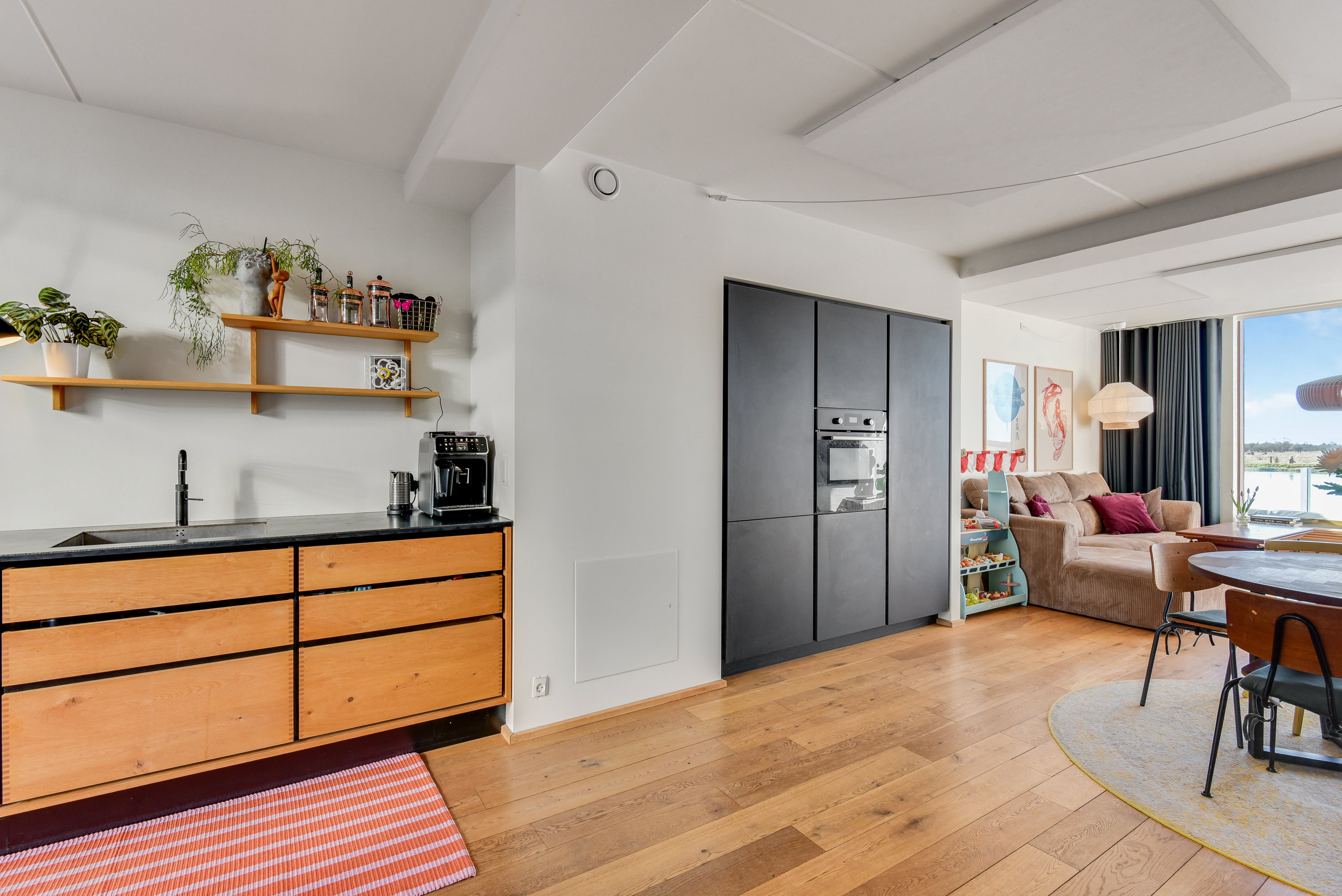 Fremhævet køkken billede i fuldskærmstilstand. Billede af Robert Jacobsens Vej 84, st.. t2., 2300 København S