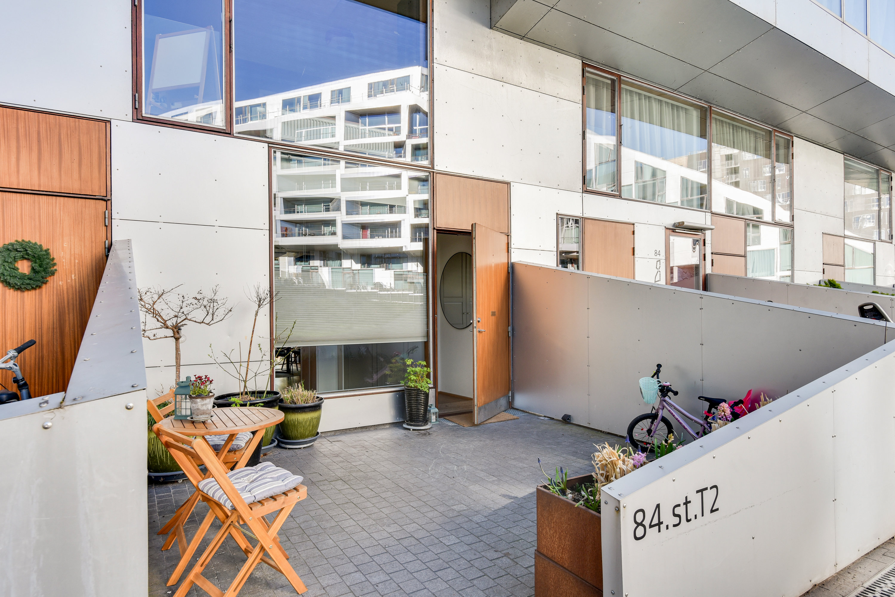 Fremhævet altan billede i fuldskærmstilstand. Billede af Robert Jacobsens Vej 84, st.. t2., 2300 København S