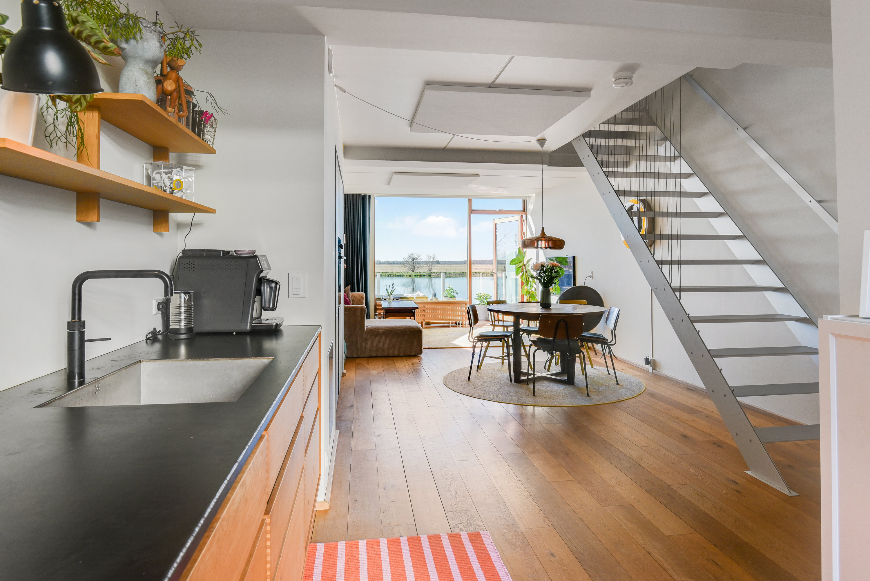 Fremhævet køkken billede i fuldskærmstilstand. Billede af Robert Jacobsens Vej 84, st.. t2., 2300 København S