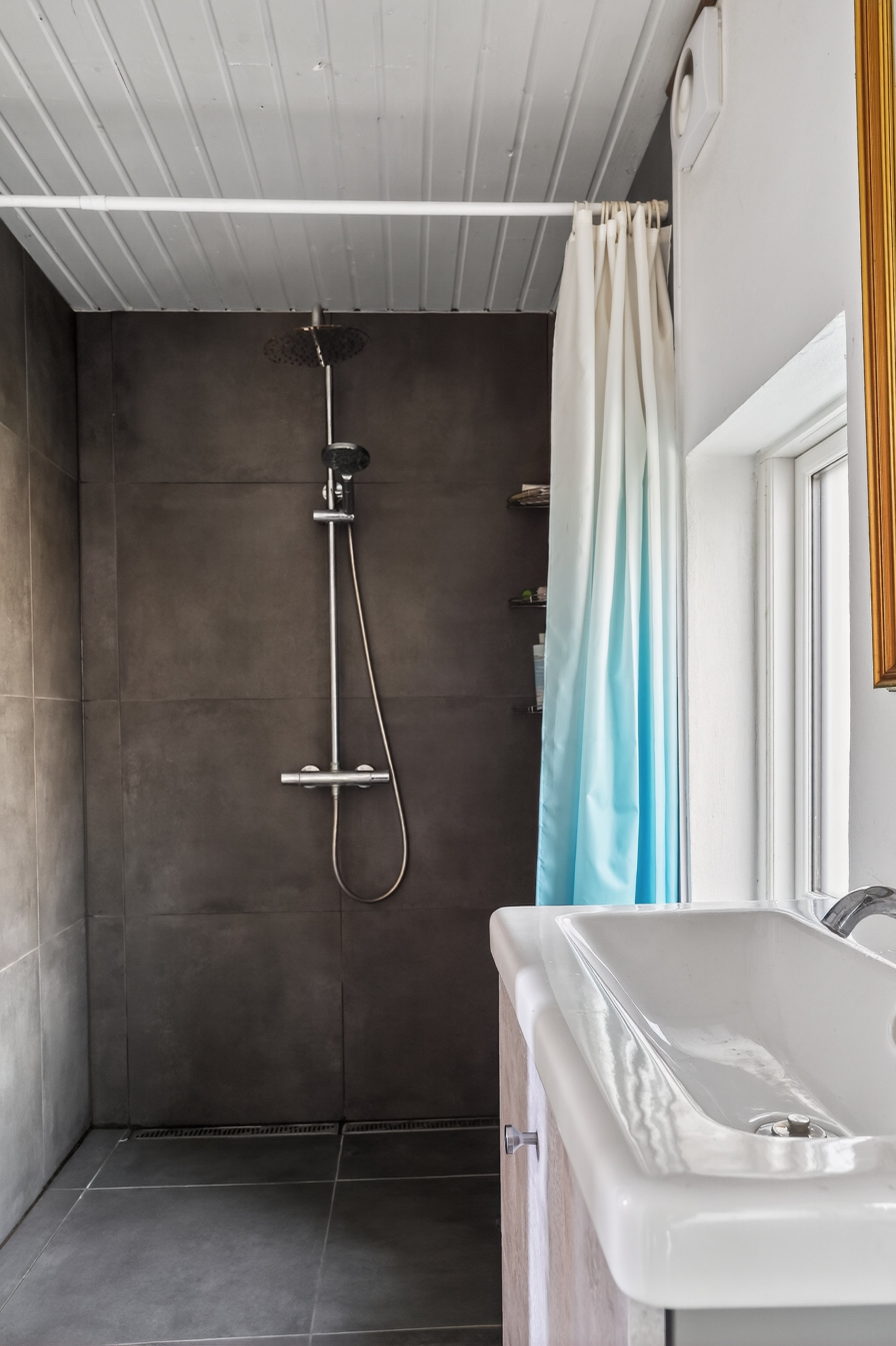 Fremhævet badeværelse billede i fuldskærmstilstand. Billede af Telemansvej 1, Yderby Lyng, 4583 Sjællands Odde