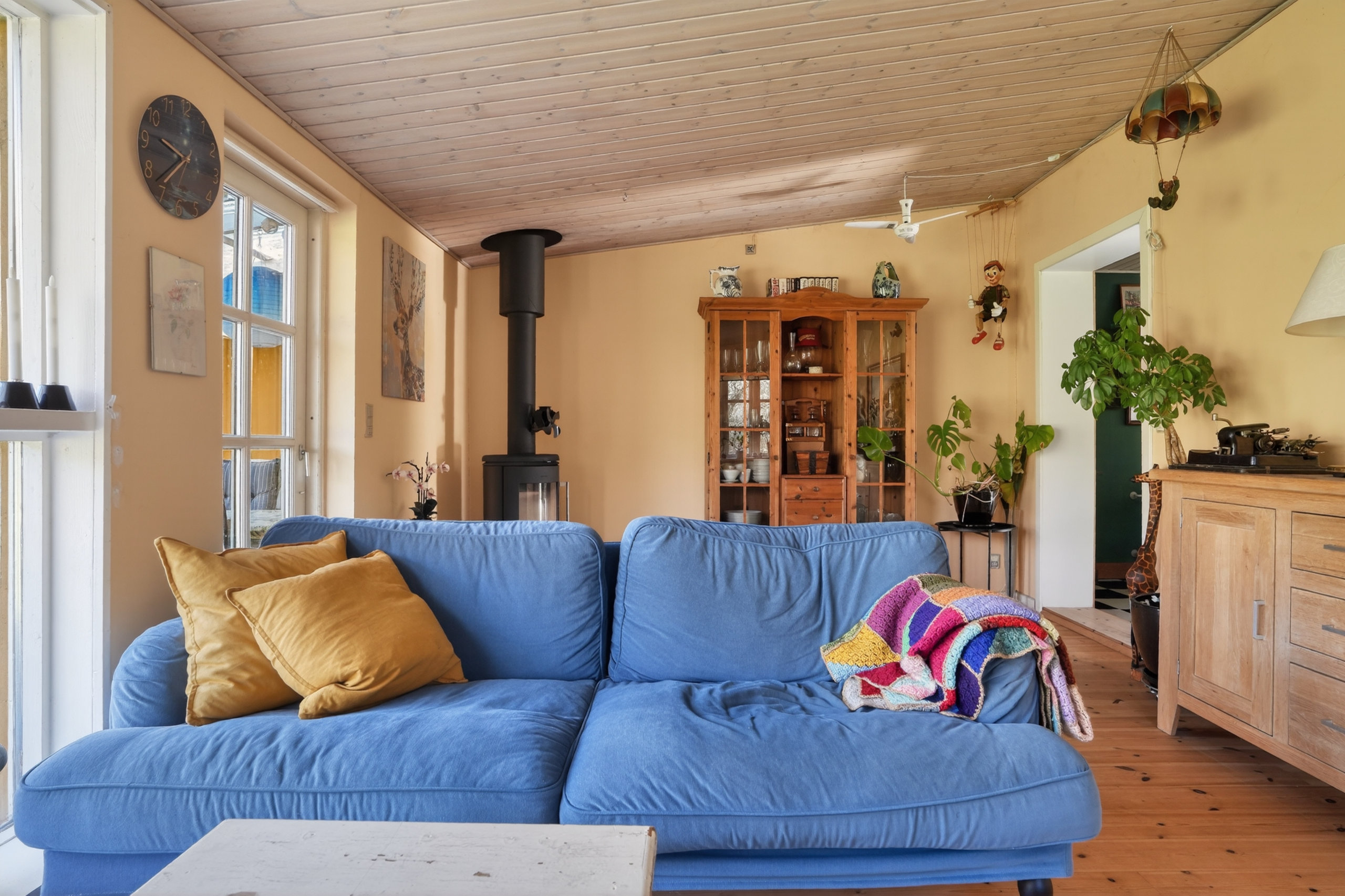 Fremhævet stue billede i fuldskærmstilstand. Billede af Telemansvej 1, Yderby Lyng, 4583 Sjællands Odde