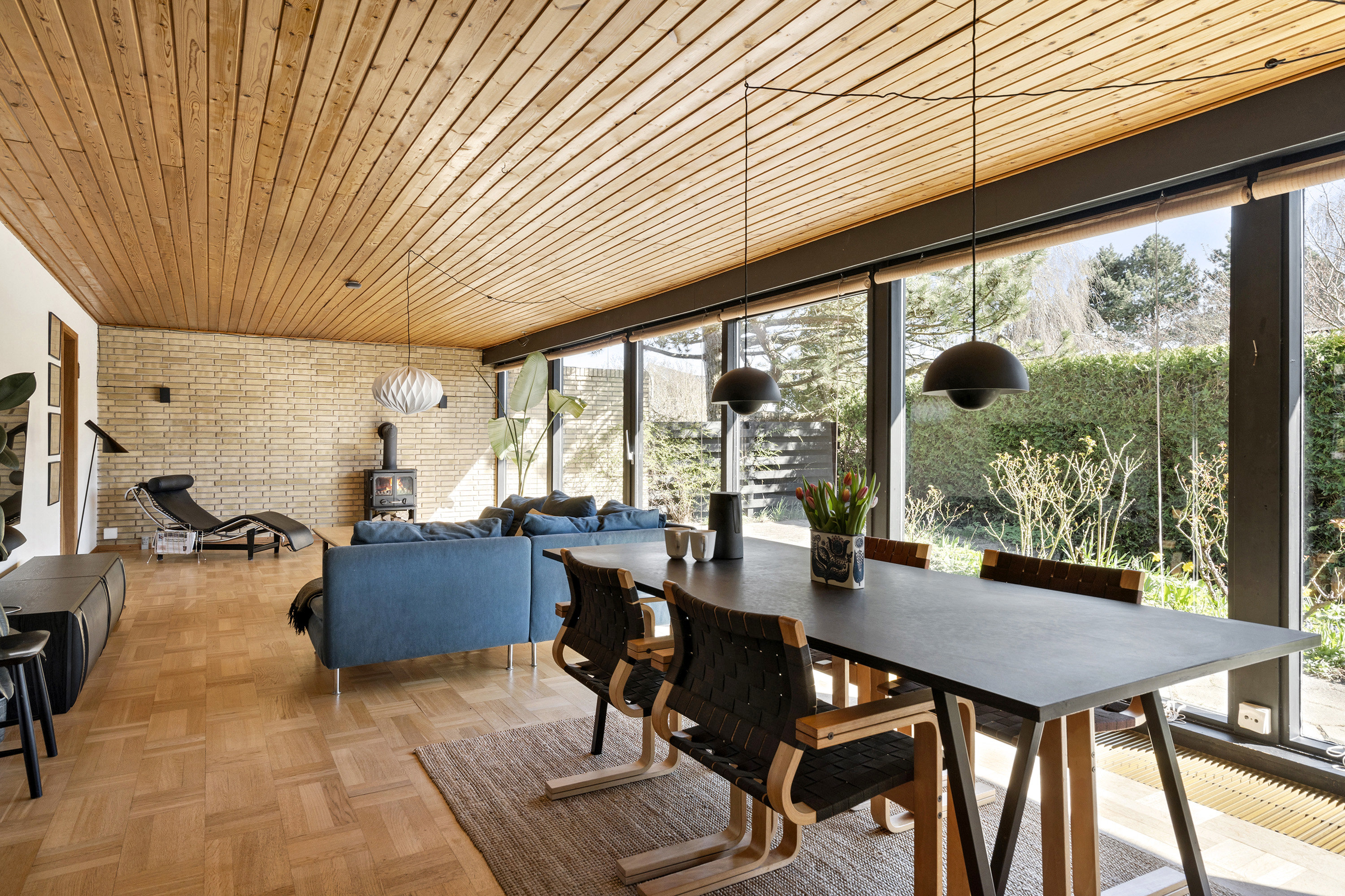 Fremhævet spisestue billede i fuldskærmstilstand. Billede af Gammel Køge Landevej 775B, 2660 Brøndby Strand