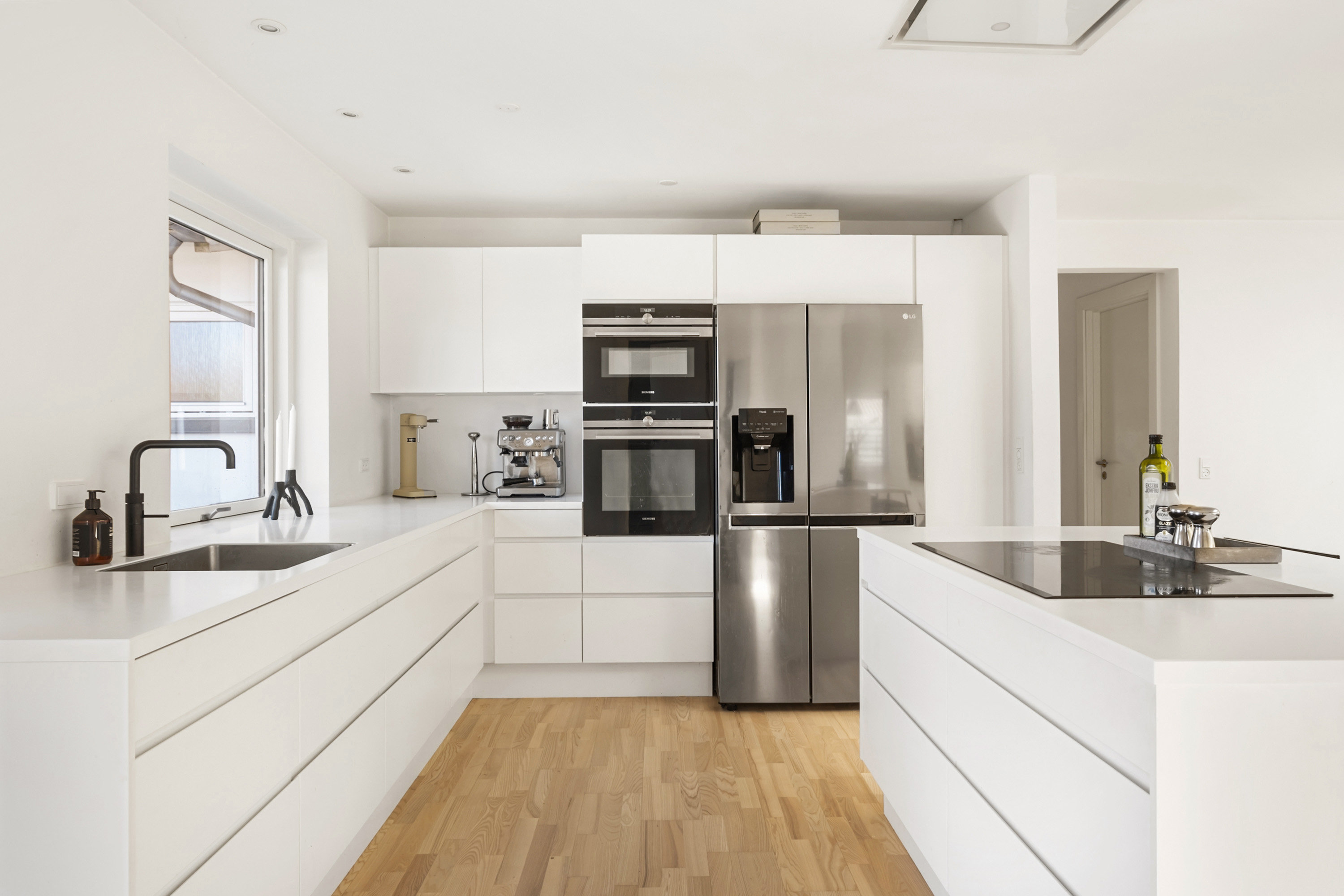 Fremhævet køkken billede i fuldskærmstilstand. Billede af Hovgårdsvej 11, 3060 Espergærde