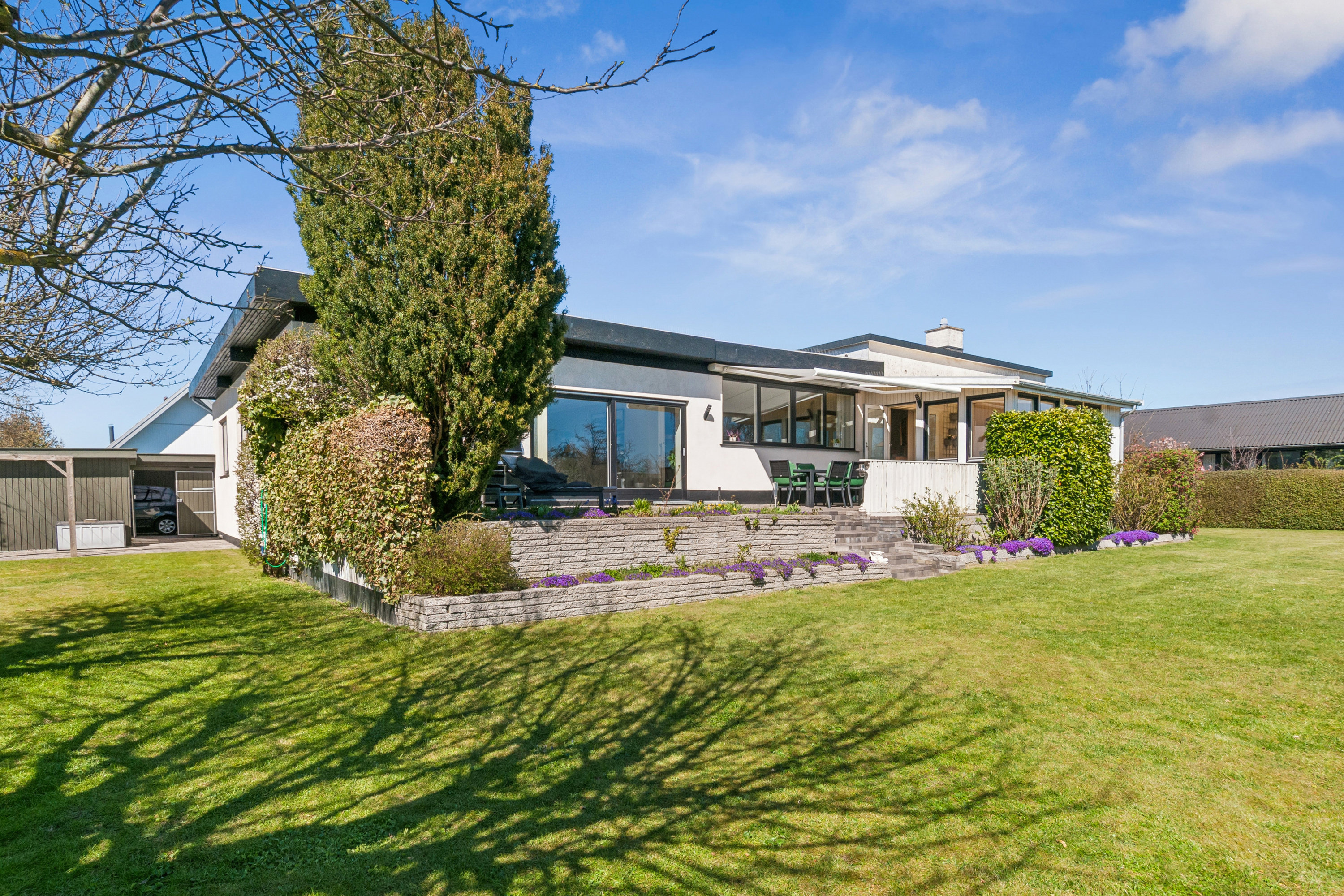 Fremhævet andet billede i fuldskærmstilstand. Billede af Hjallerup Alle 16, 2770 Kastrup