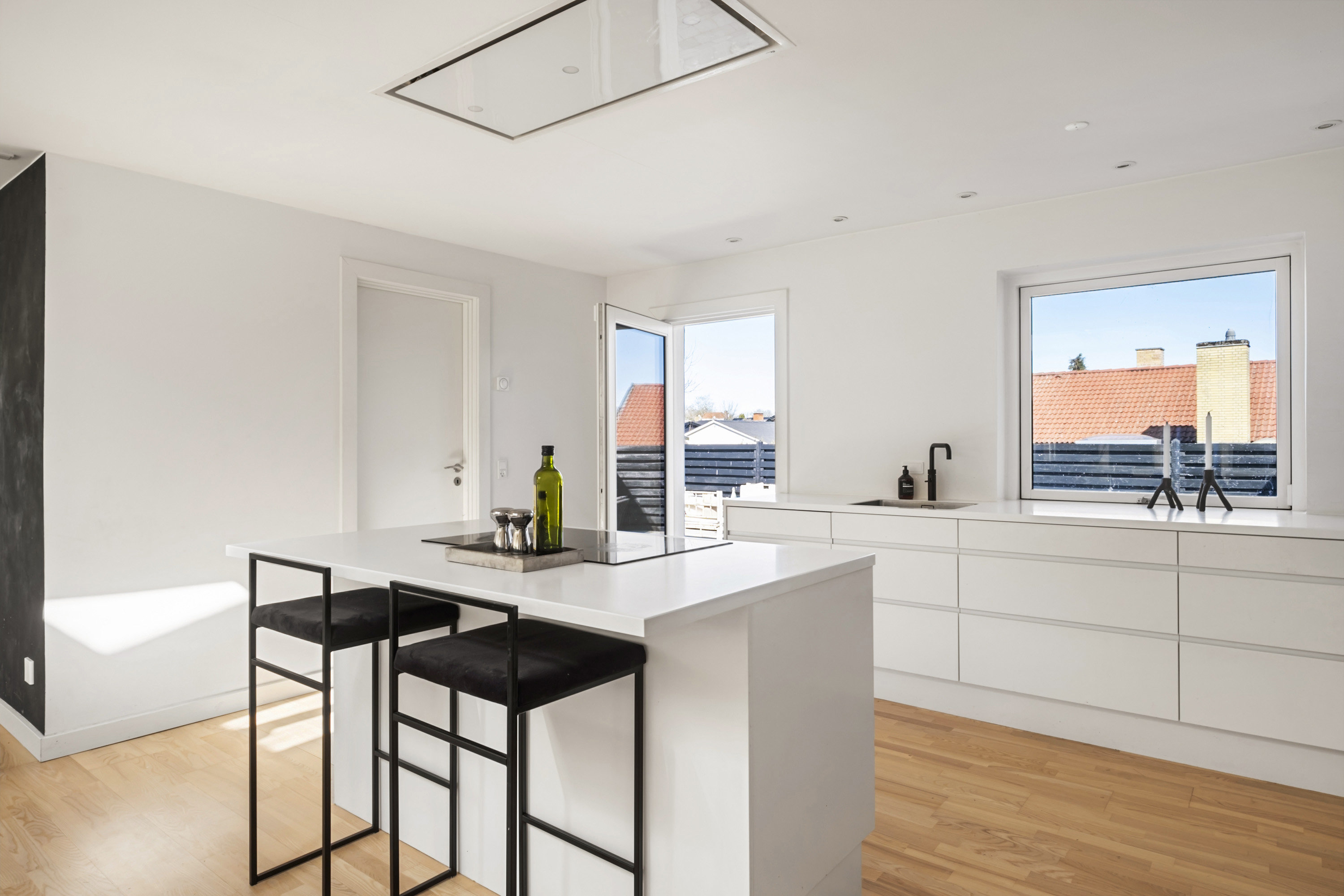 Fremhævet køkken billede i fuldskærmstilstand. Billede af Hovgårdsvej 11, 3060 Espergærde