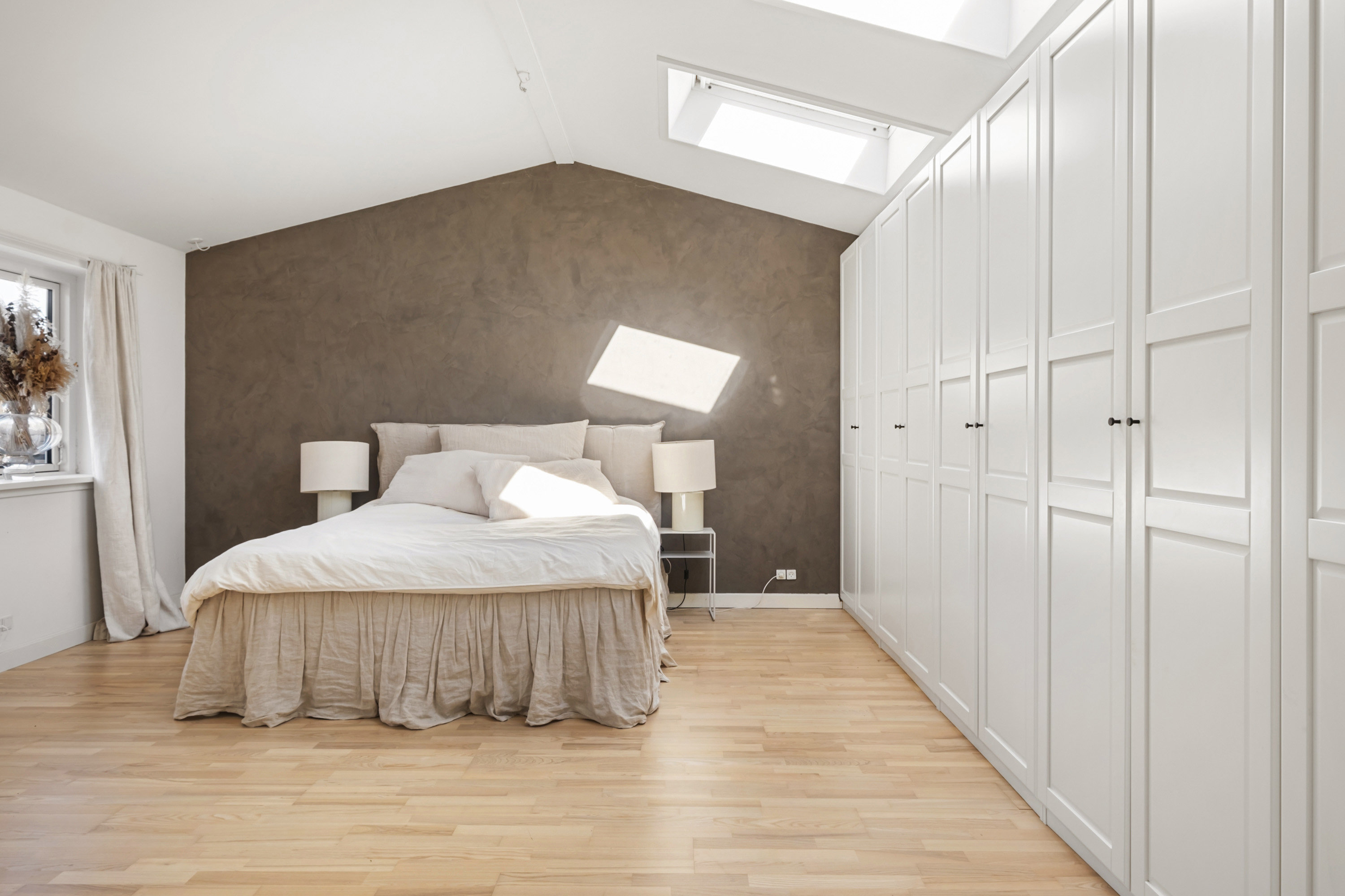 Fremhævet soveværelse billede i fuldskærmstilstand. Billede af Hovgårdsvej 11, 3060 Espergærde