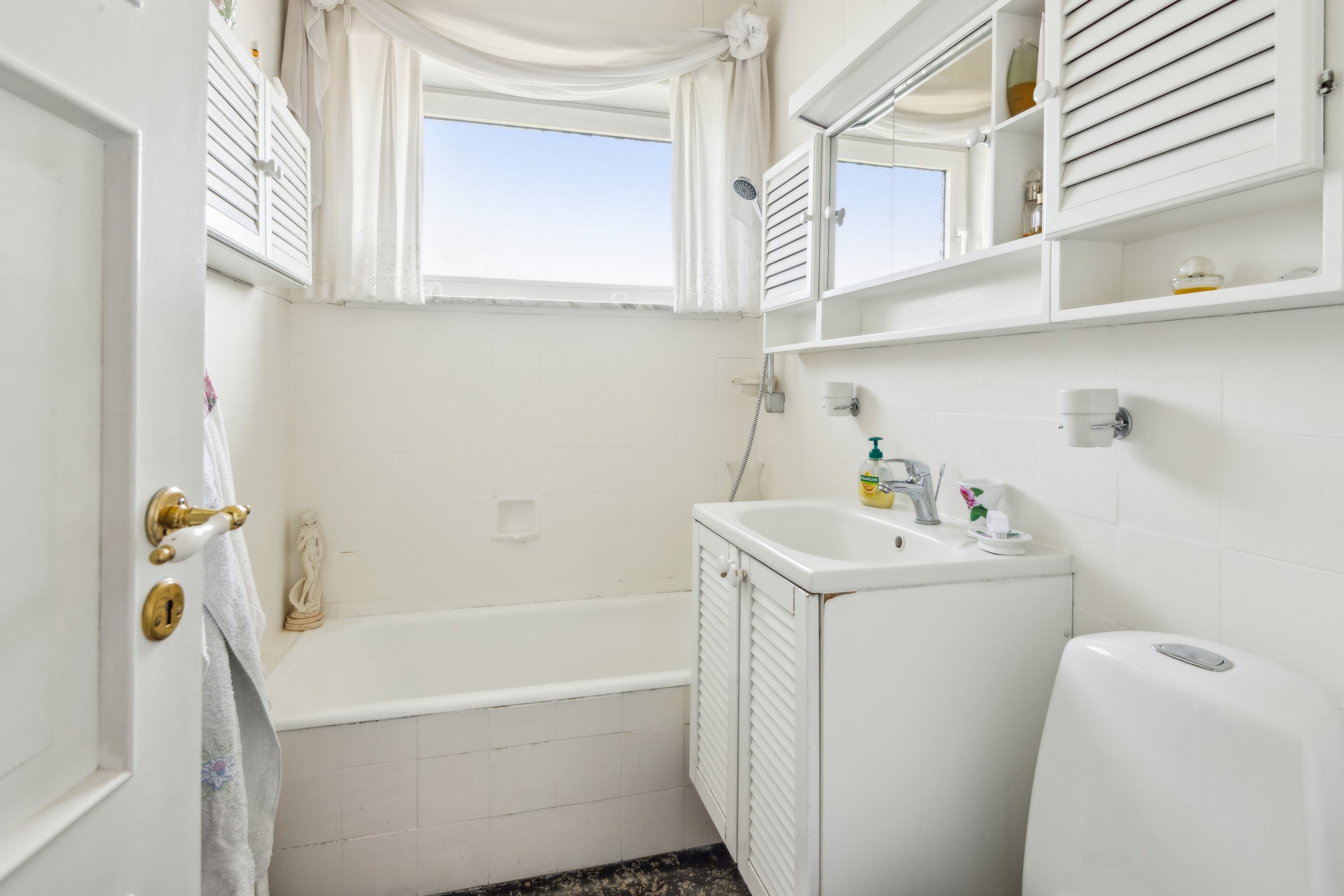 Fremhævet badeværelse billede i fuldskærmstilstand. Billede af Oluf Borchs Vej 27, 9000 Aalborg