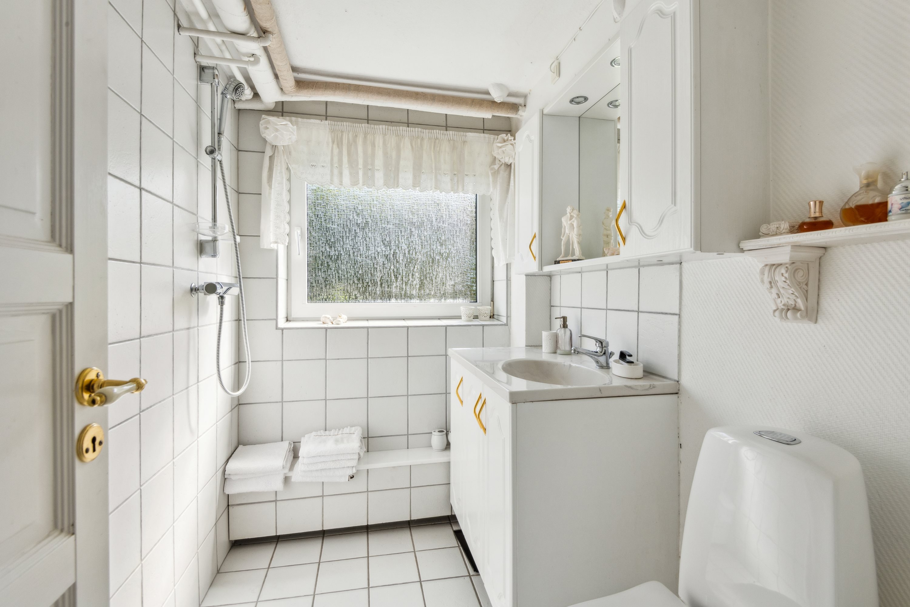 Fremhævet badeværelse billede i fuldskærmstilstand. Billede af Oluf Borchs Vej 27, 9000 Aalborg