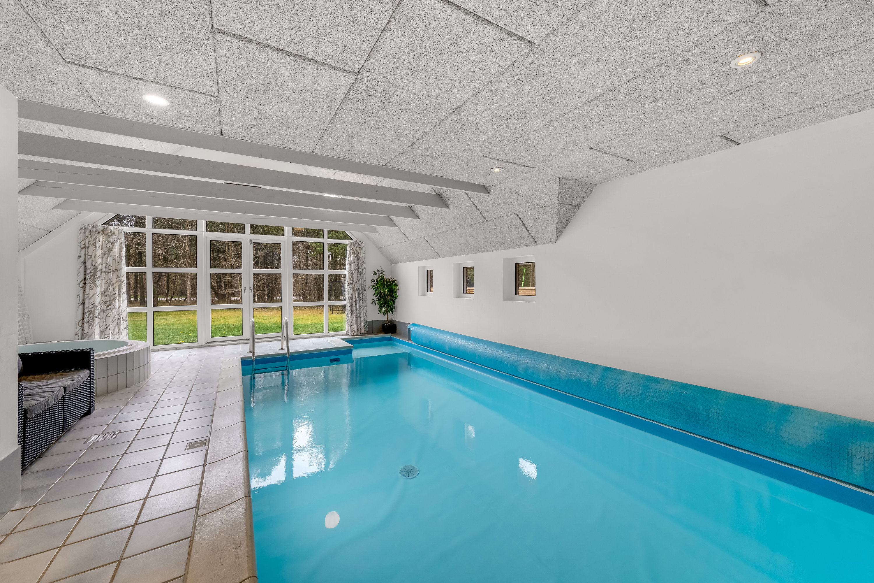 Fremhævet pool billede i fuldskærmstilstand. Billede af Skovvang 33, Lønne, 6830 Nørre Nebel