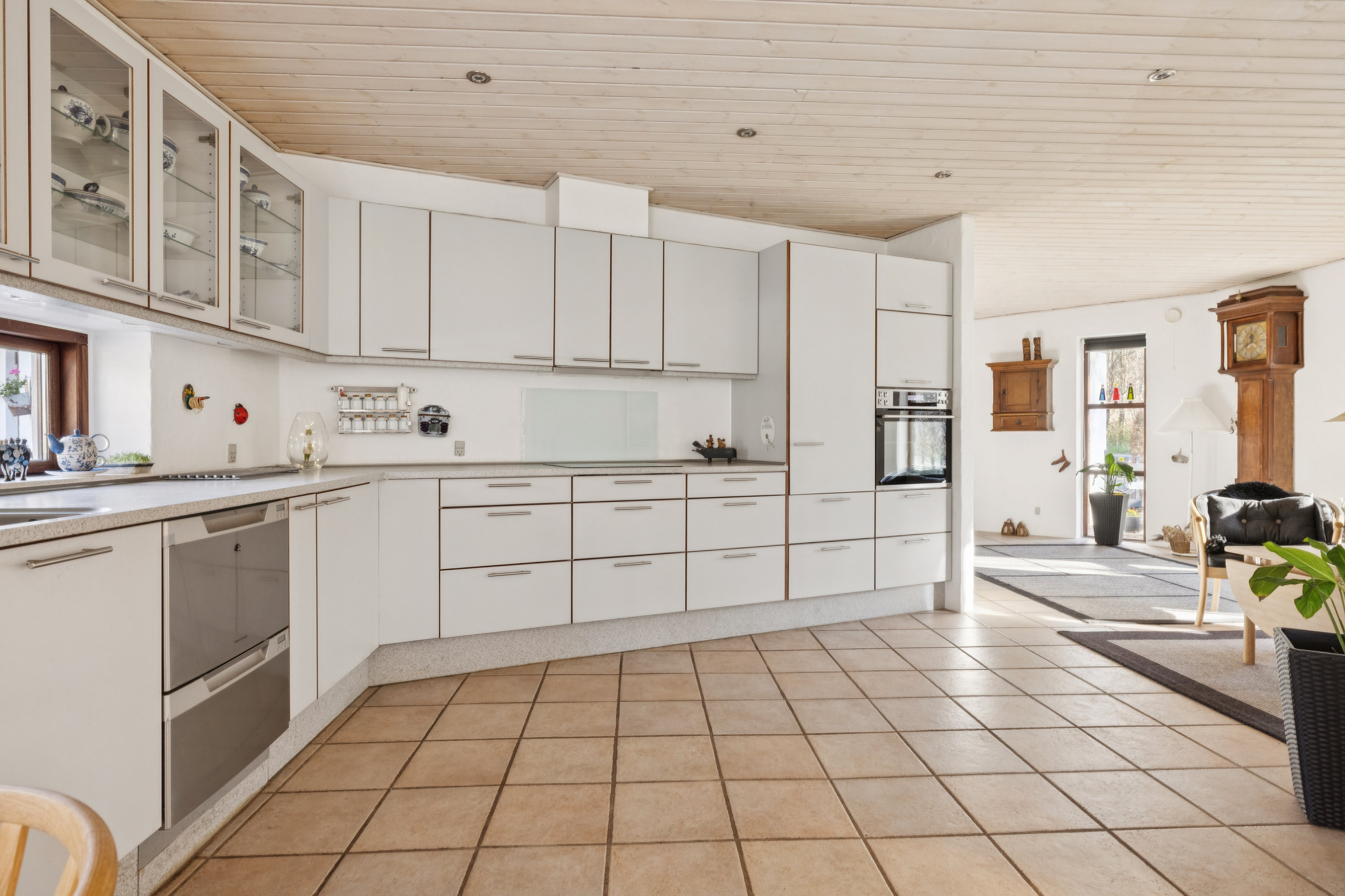 Fremhævet køkken billede i fuldskærmstilstand. Billede af Skyttebakken 8B, 8550 Ryomgård