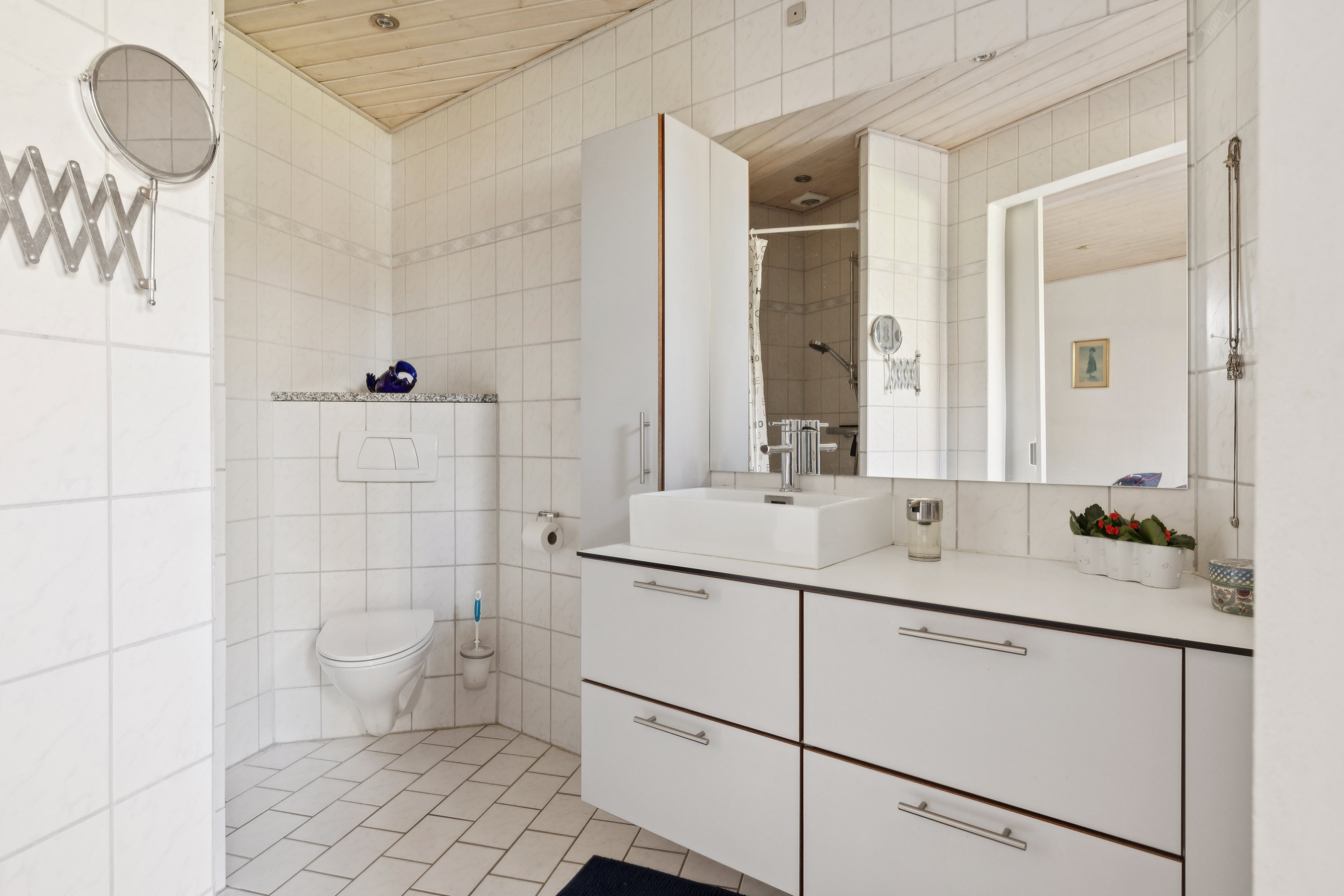 Fremhævet badeværelse billede i fuldskærmstilstand. Billede af Skyttebakken 8B, 8550 Ryomgård