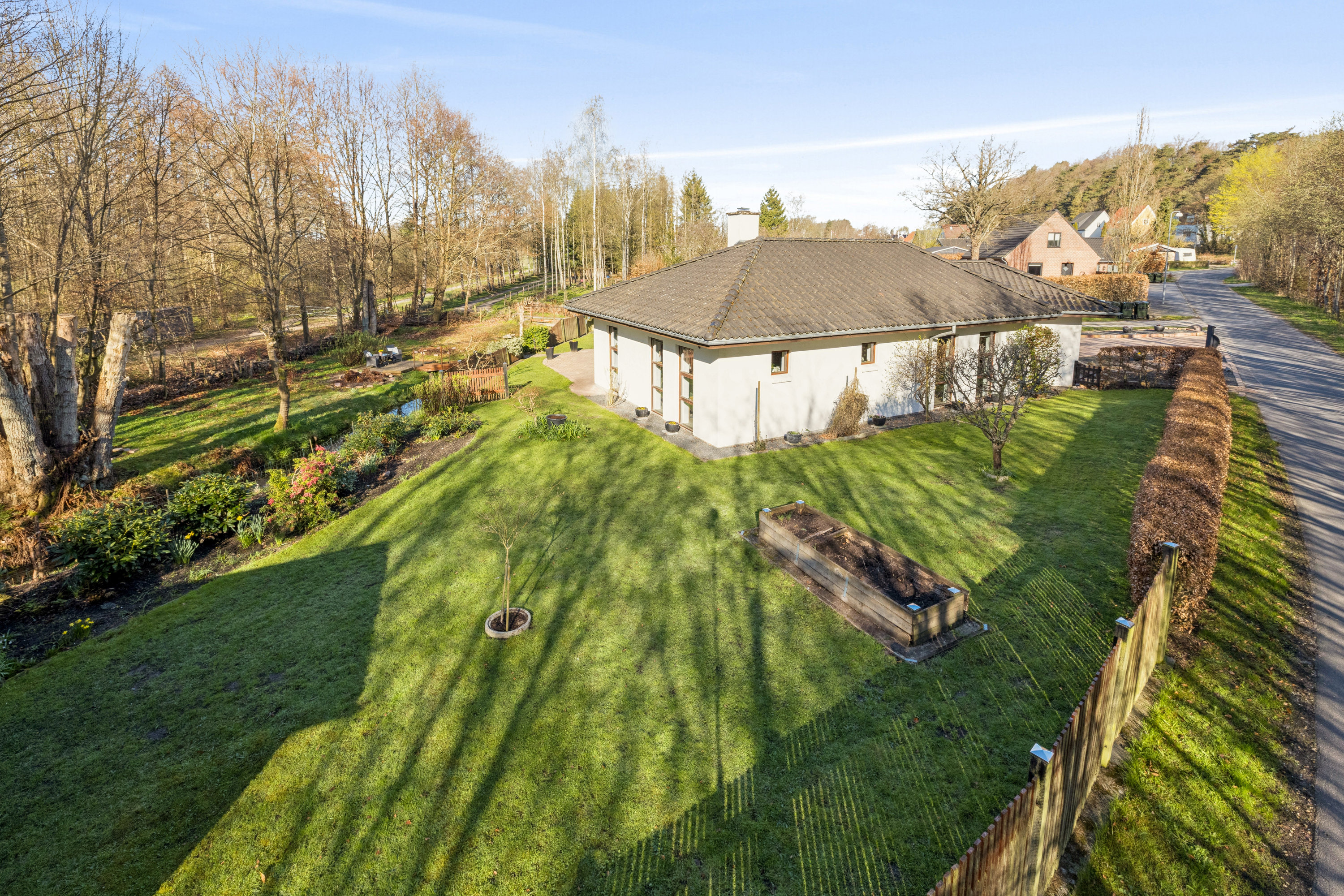 Fremhævet luftfoto billede i fuldskærmstilstand. Billede af Skyttebakken 8B, 8550 Ryomgård