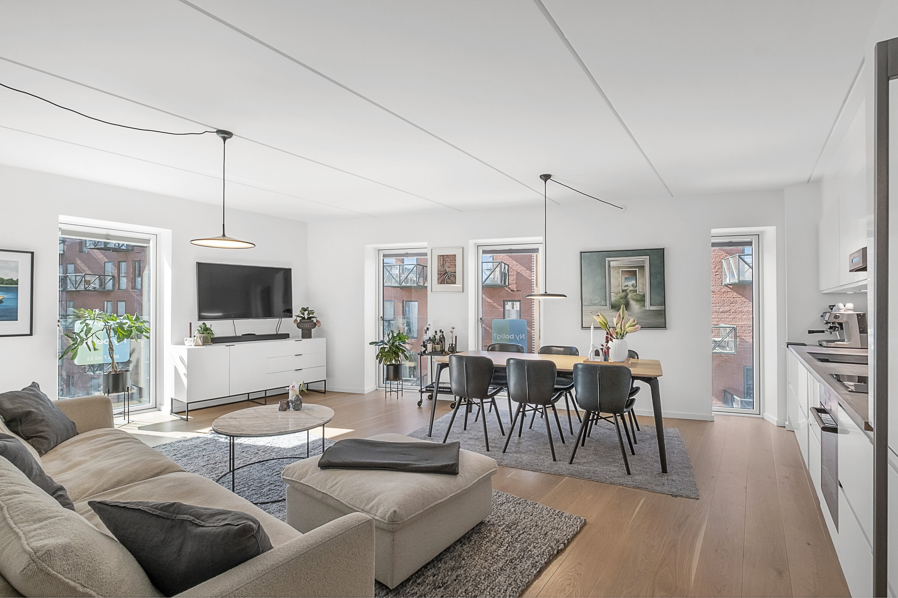 Ceresbyen 40, 2. 3., 8000 Aarhus C