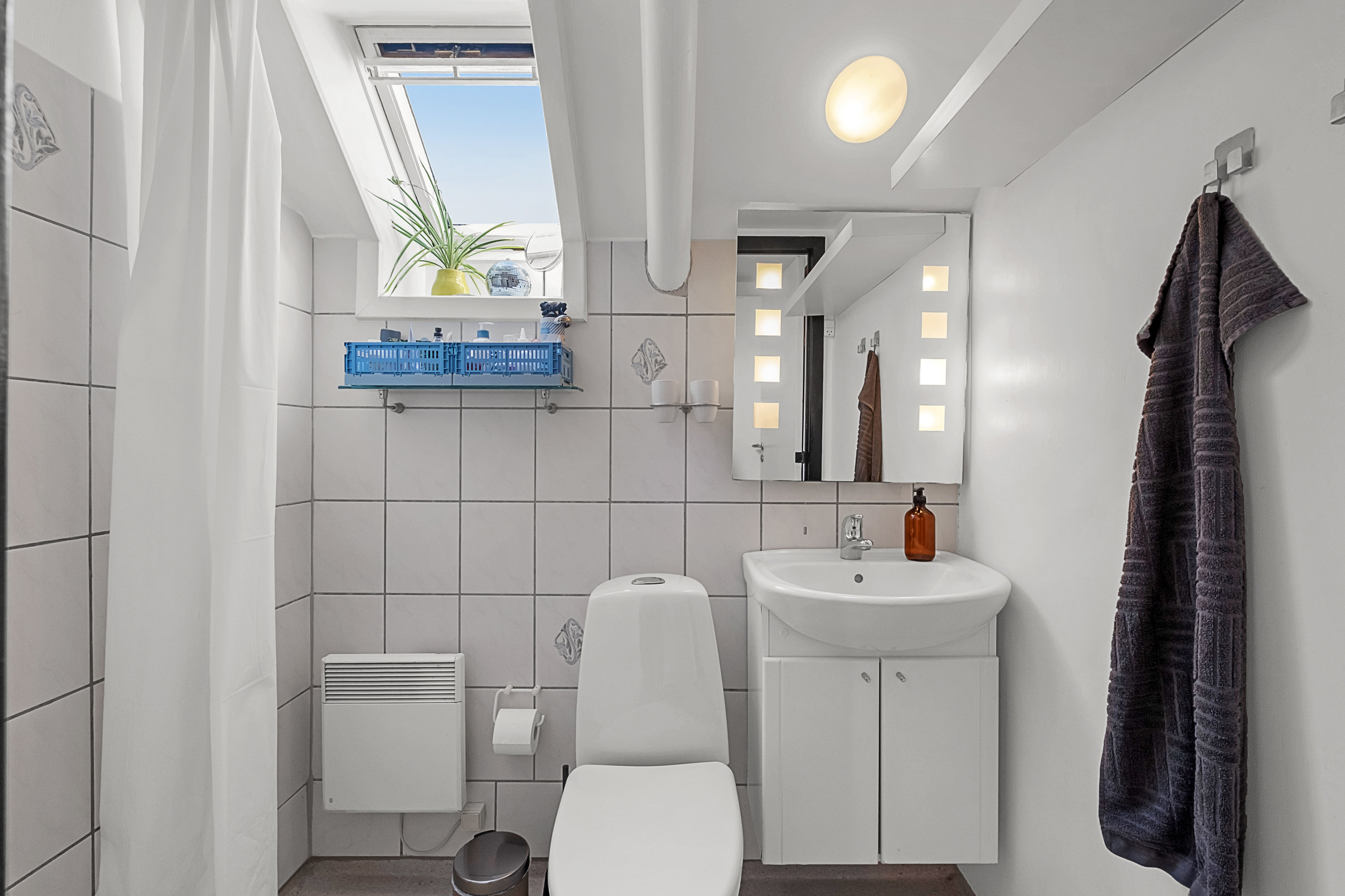 Fremhævet badeværelse billede i fuldskærmstilstand. Billede af Søndre Ringgade 77, 5. 1., 8000 Aarhus C