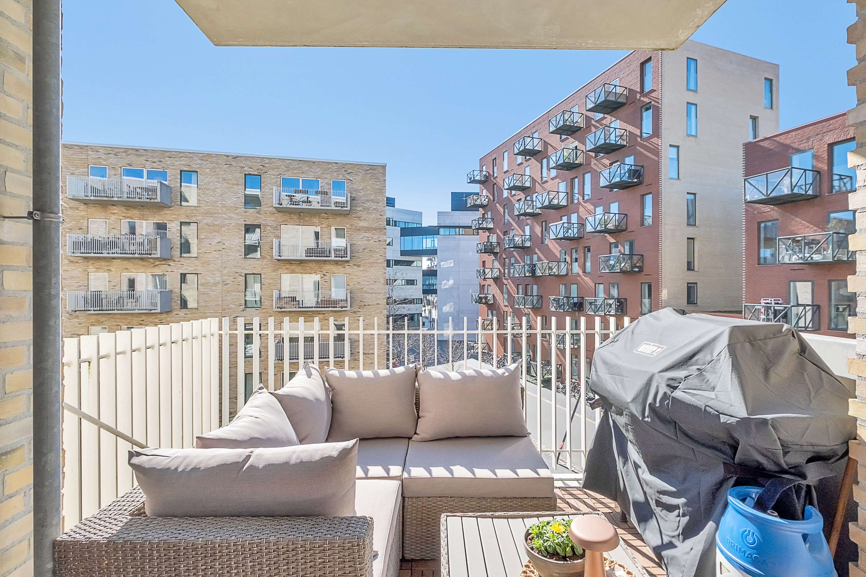 Fremhævet altan billede i fuldskærmstilstand. Billede af Ceresbyen 40, 2. 3., 8000 Aarhus C