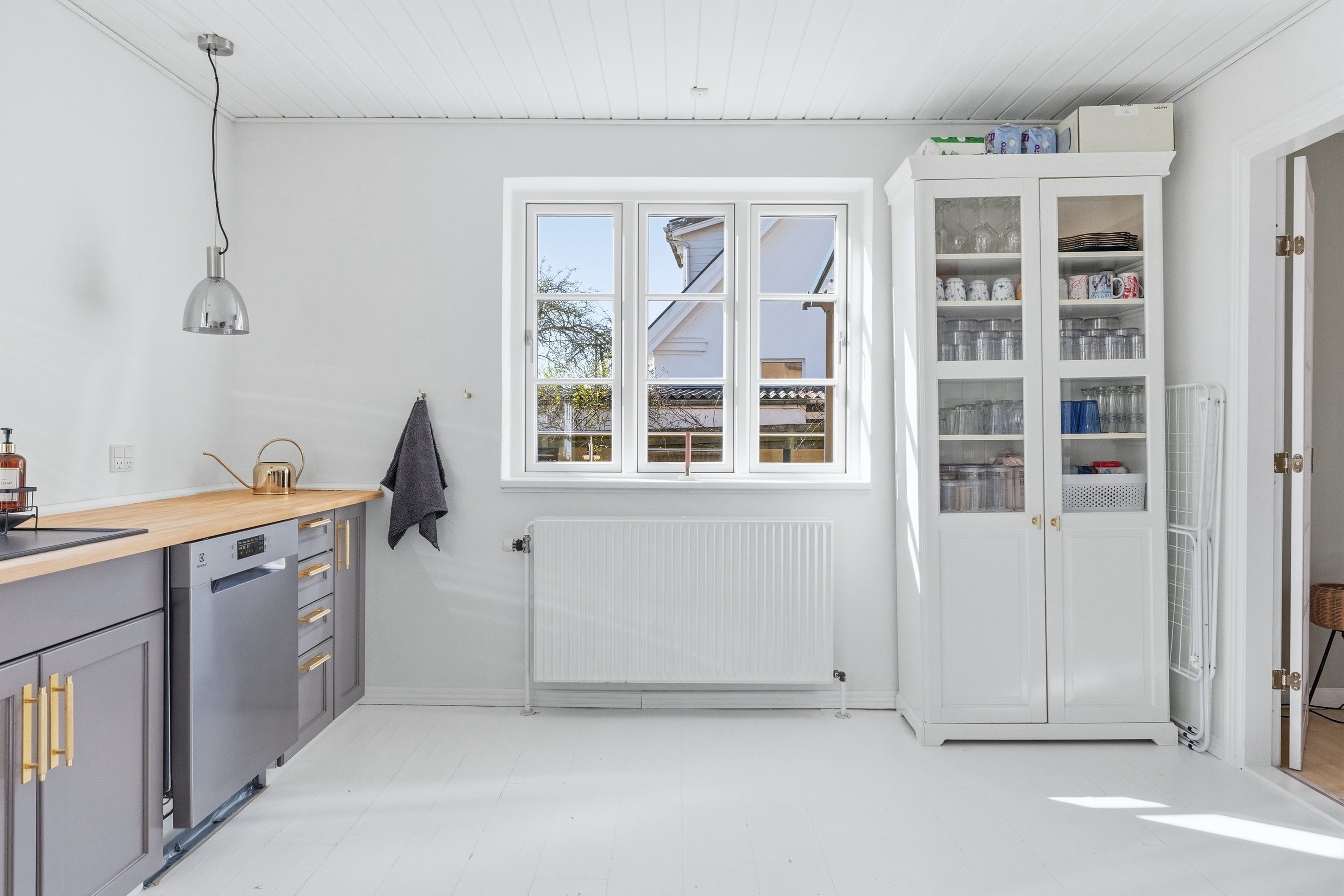 Fremhævet  billede i fuldskærmstilstand. Billede af Fårupvej 6, 8471 Sabro