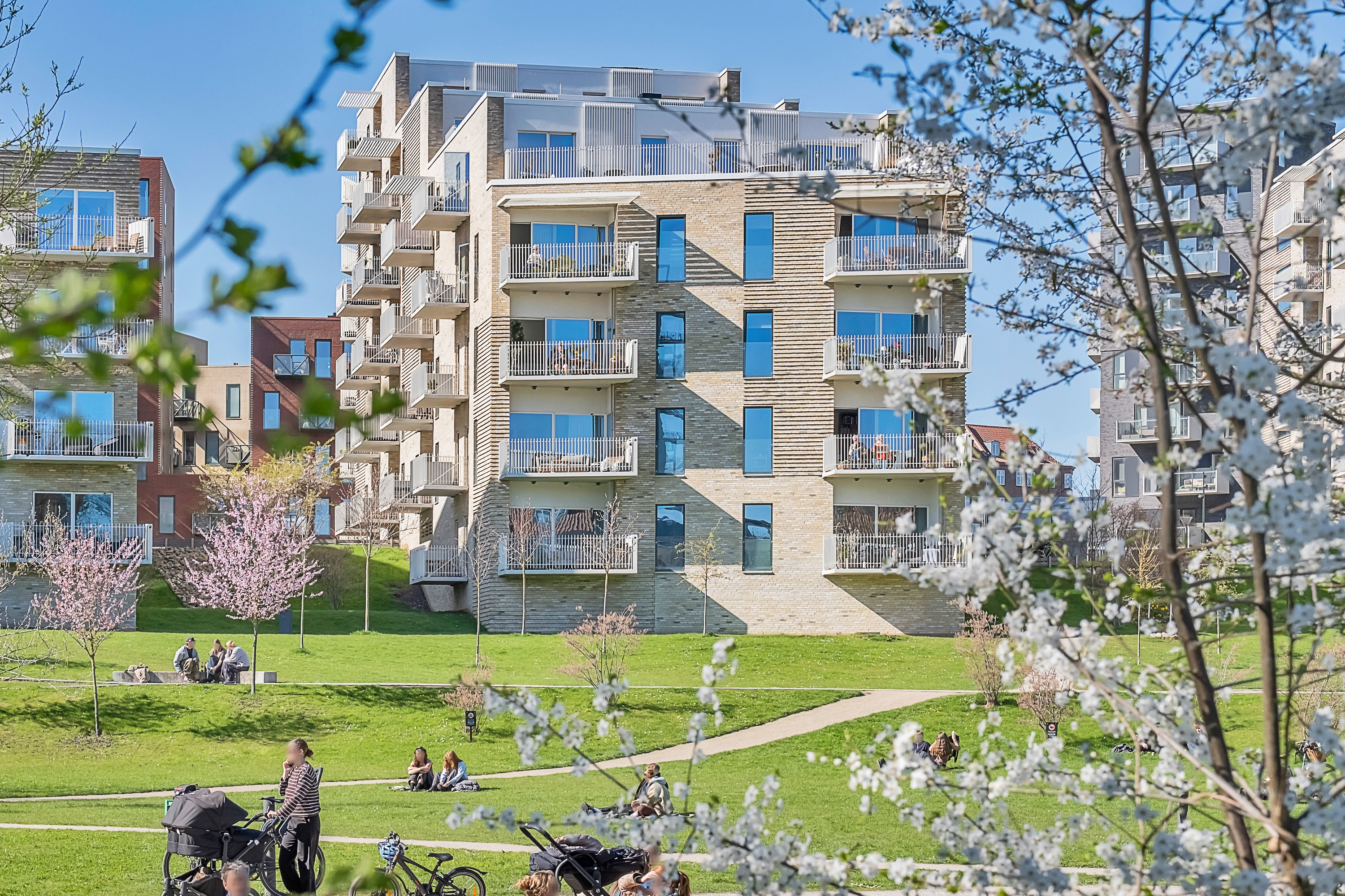 Fremhævet facade billede i fuldskærmstilstand. Billede af Ceresbyen 40, 2. 3., 8000 Aarhus C