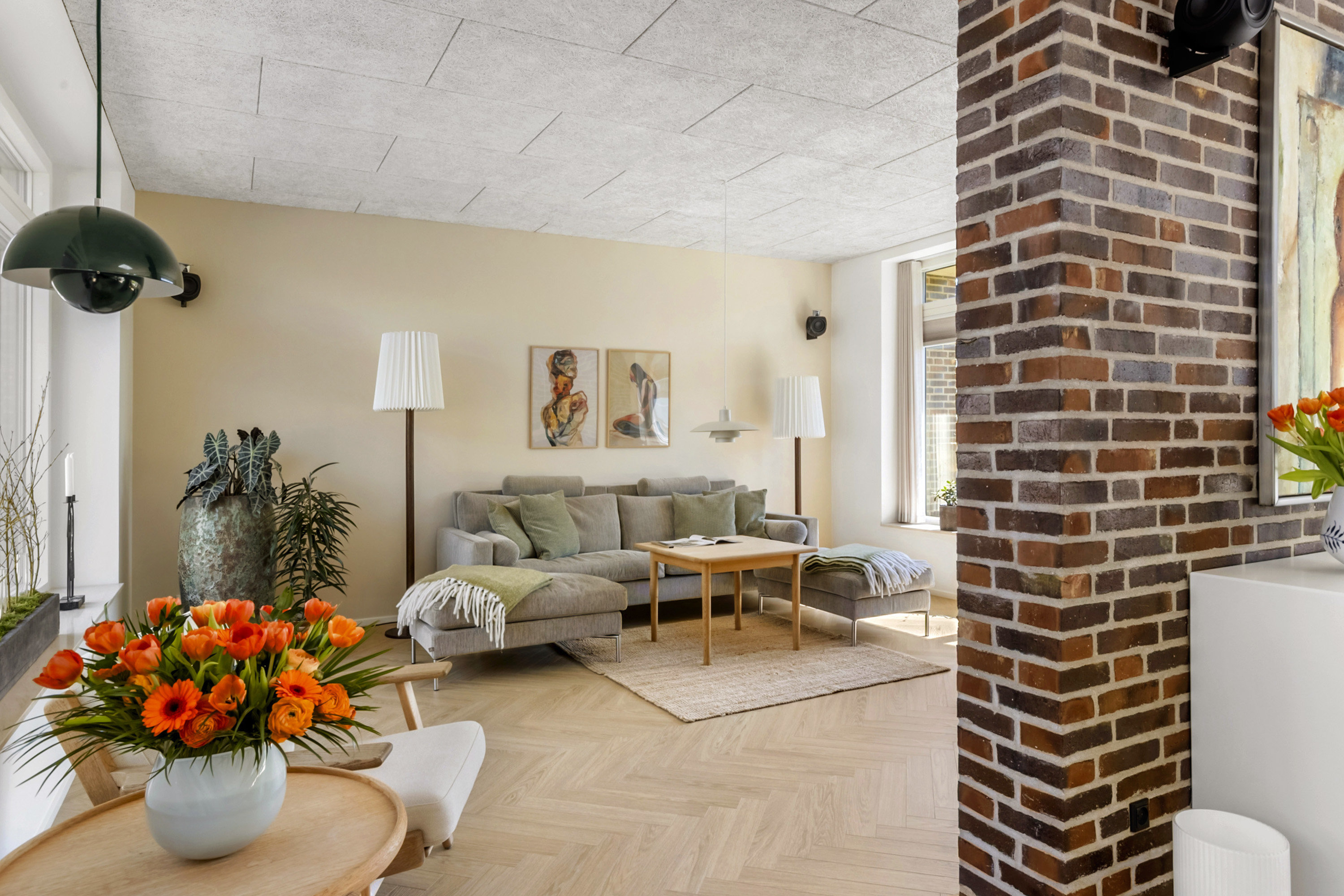 Fremhævet stue billede i fuldskærmstilstand. Billede af Vigårdsvej 12, Læborg, 6600 Vejen