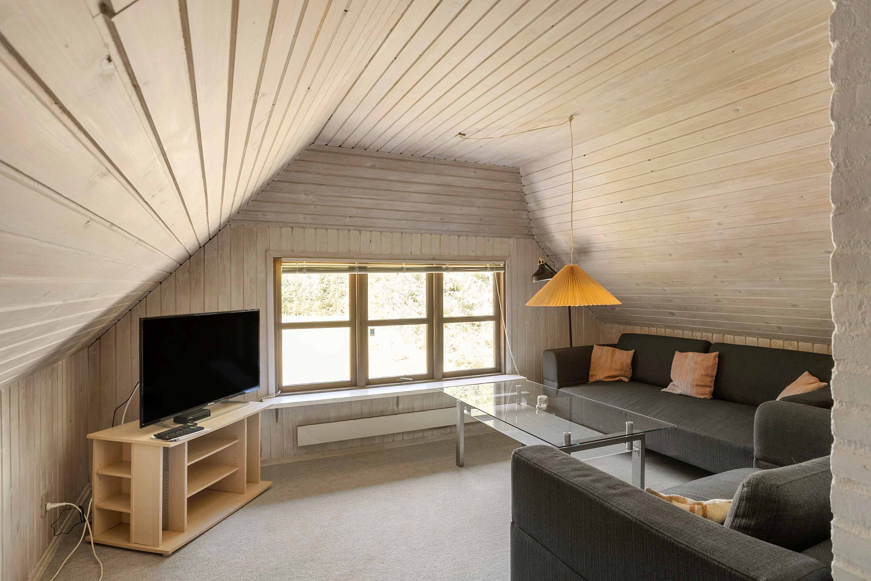 Fremhævet stue billede i fuldskærmstilstand. Billede af Vester Mosevej 9, Husby, 6990 Ulfborg