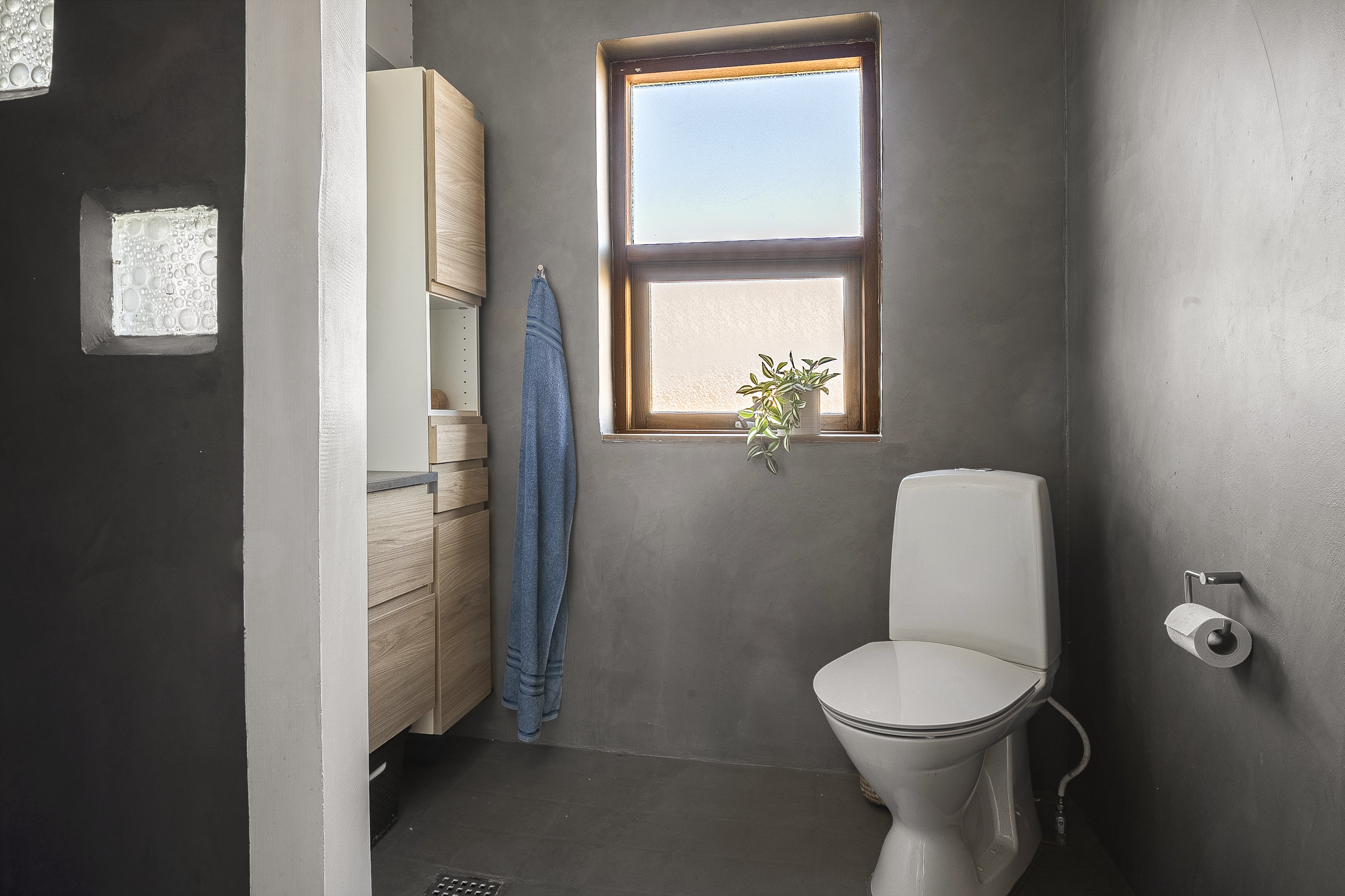 Fremhævet toilet billede i fuldskærmstilstand. Billede af Kantatealle 16, 8700 Horsens