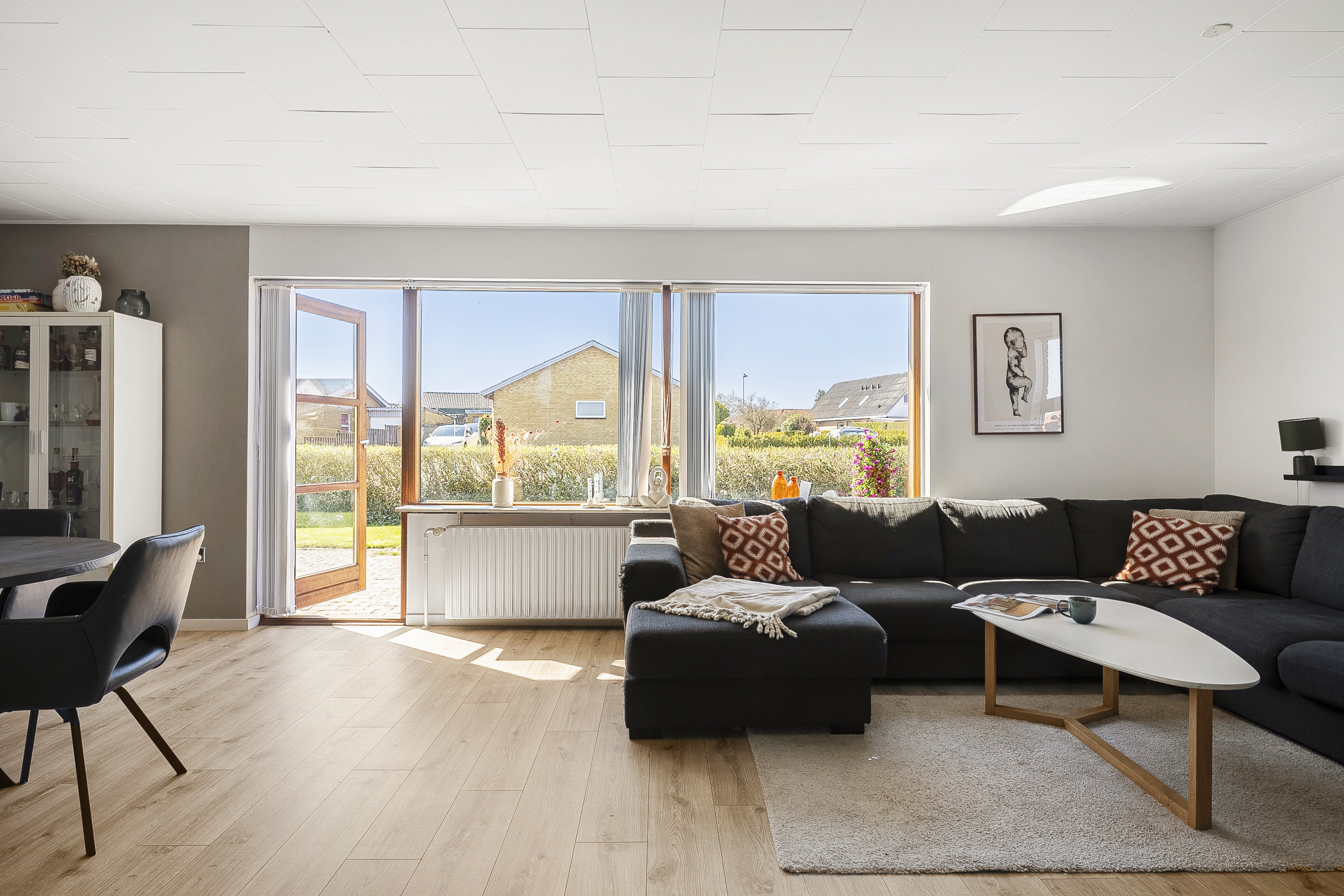 Fremhævet stue billede i fuldskærmstilstand. Billede af Kantatealle 16, 8700 Horsens