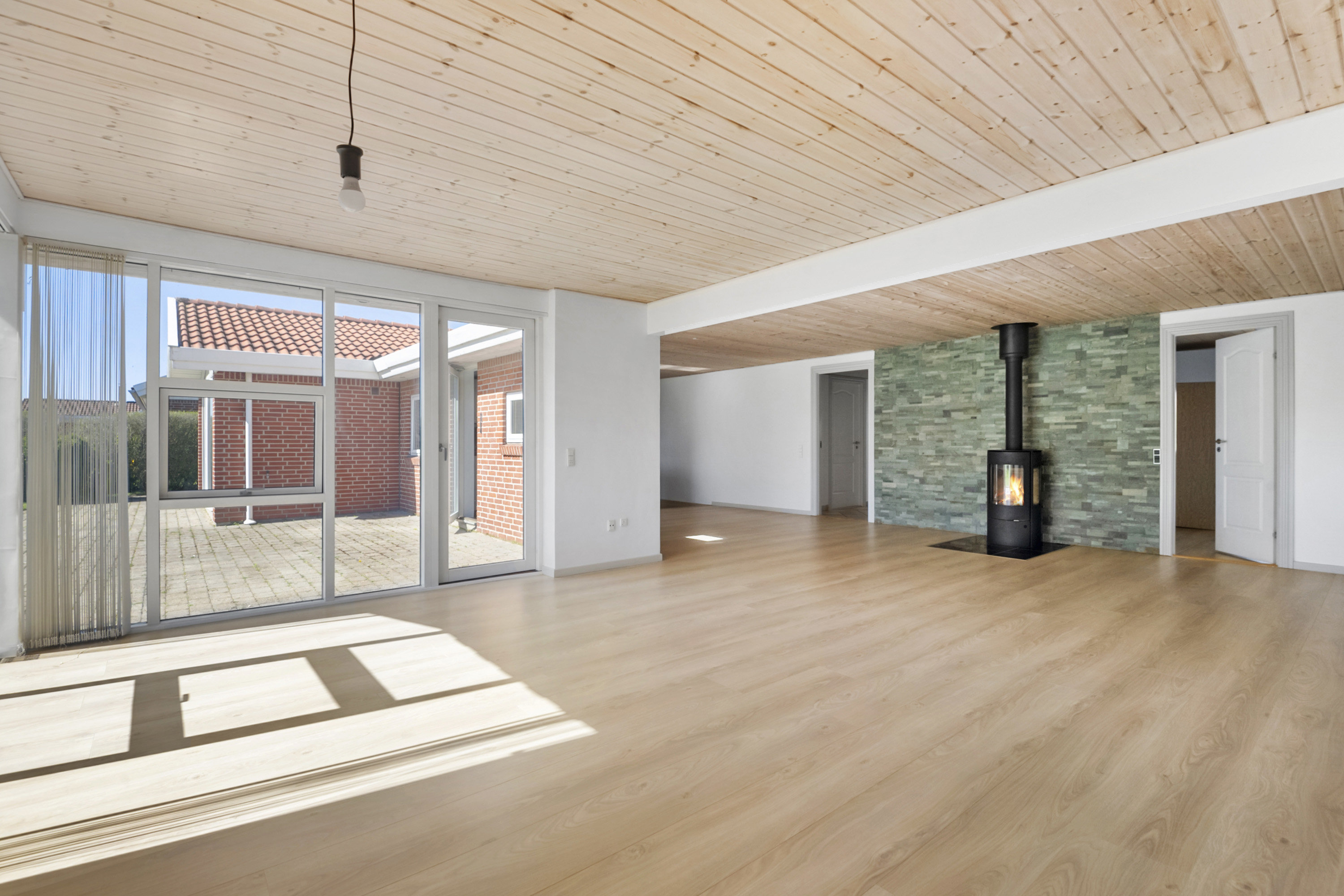 Fremhævet stue billede i fuldskærmstilstand. Billede af Matrosvænget 195, Hjerting, 6710 Esbjerg V