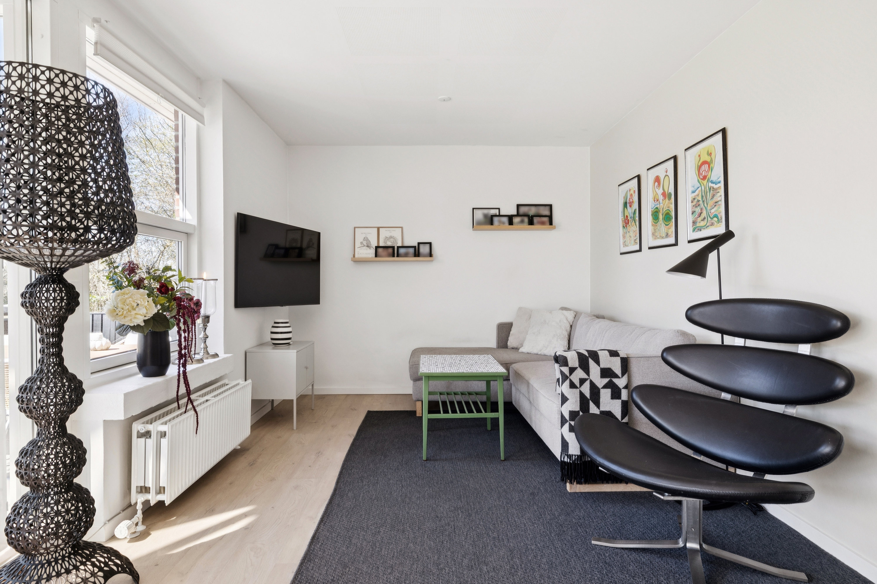 Fremhævet stue billede i fuldskærmstilstand. Billede af H C Andersens Vej 4, 8660 Skanderborg