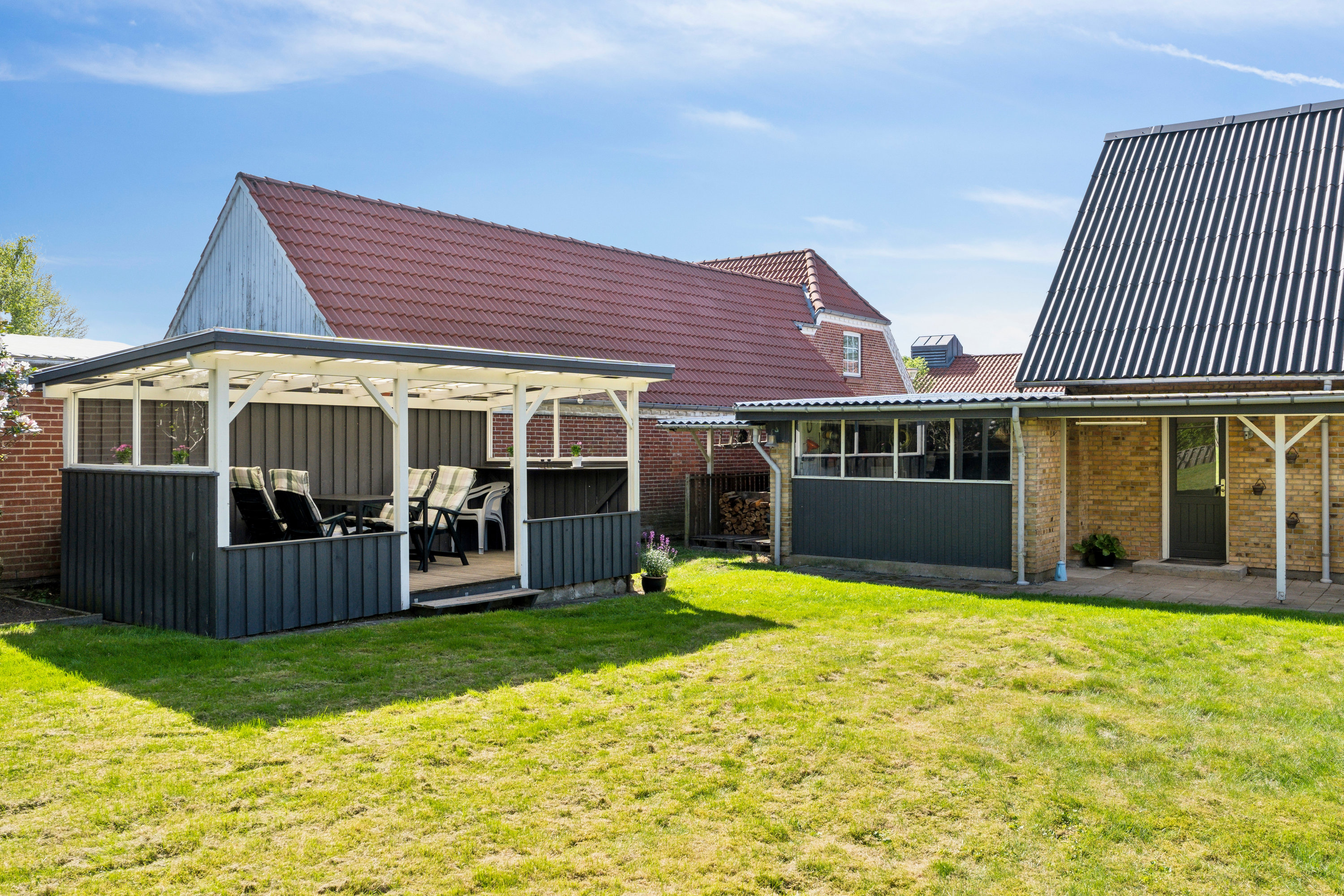 Fremhævet  billede i fuldskærmstilstand. Billede af Nørre Langgade 24A, 8840 Rødkærsbro