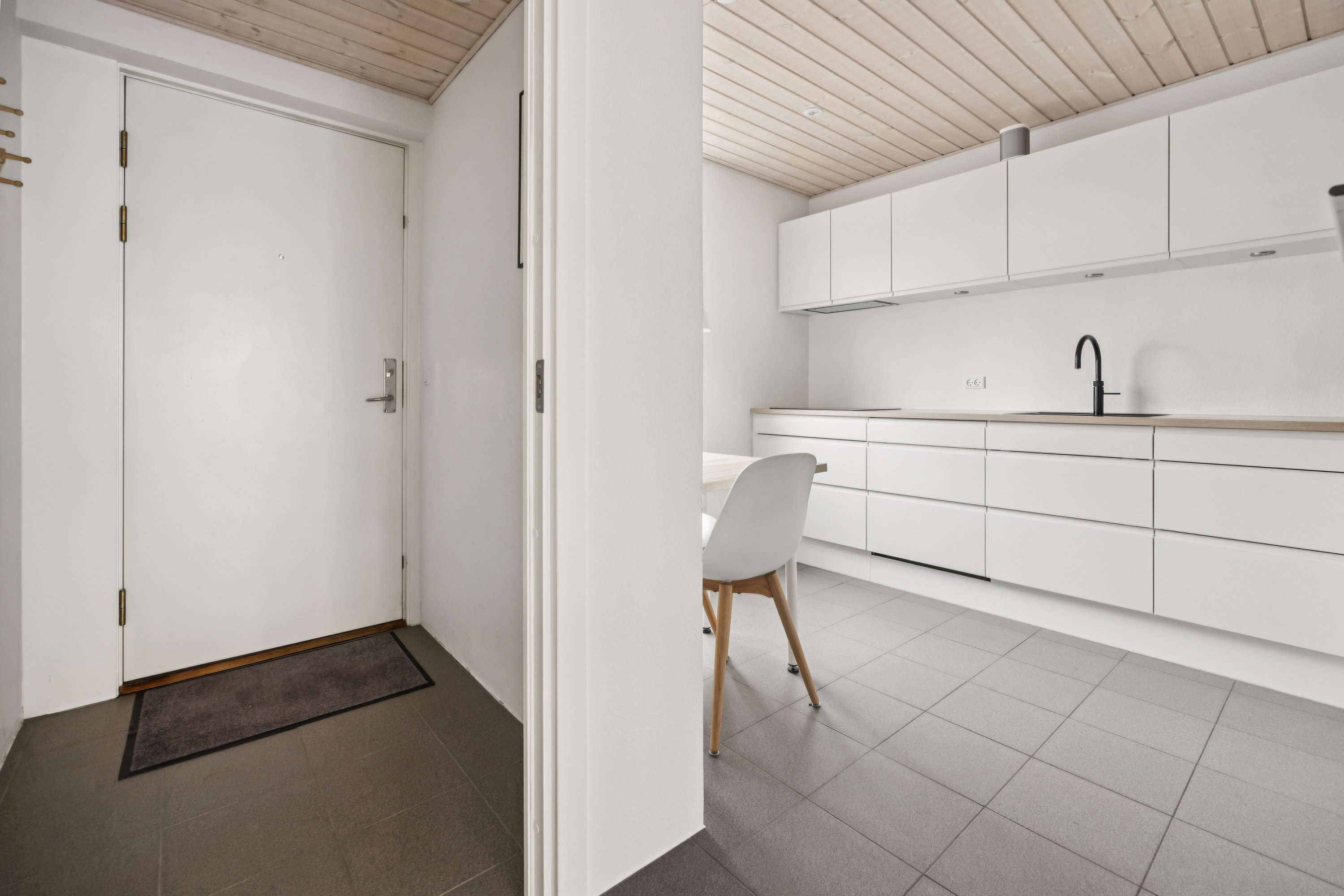 Fremhævet badeværelse billede i fuldskærmstilstand. Billede af Lindholmsvej 89B, 9400 Nørresundby