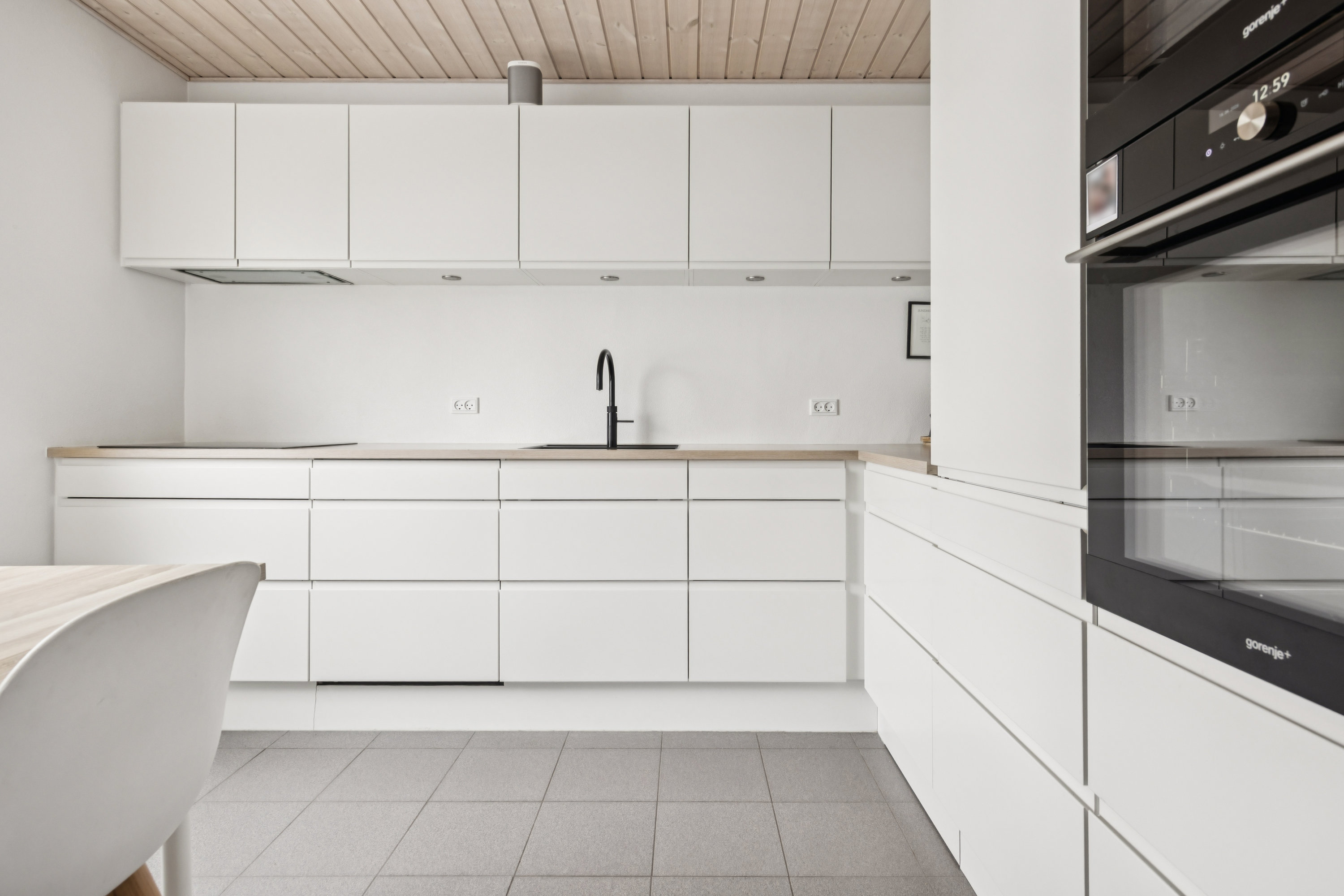 Fremhævet køkken billede i fuldskærmstilstand. Billede af Lindholmsvej 89B, 9400 Nørresundby