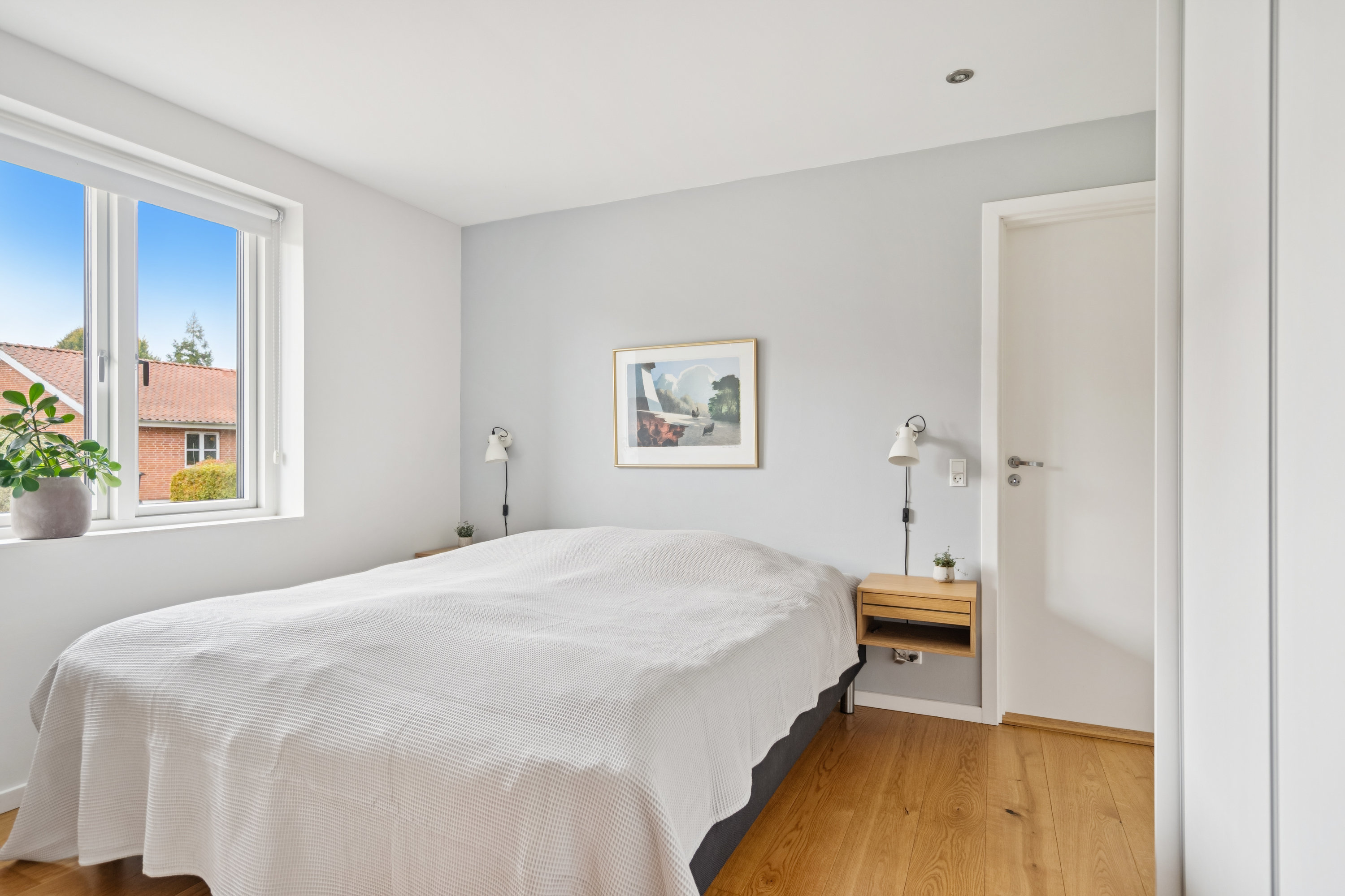 Fremhævet  billede i fuldskærmstilstand. Billede af Lillisvej 4, 9000 Aalborg