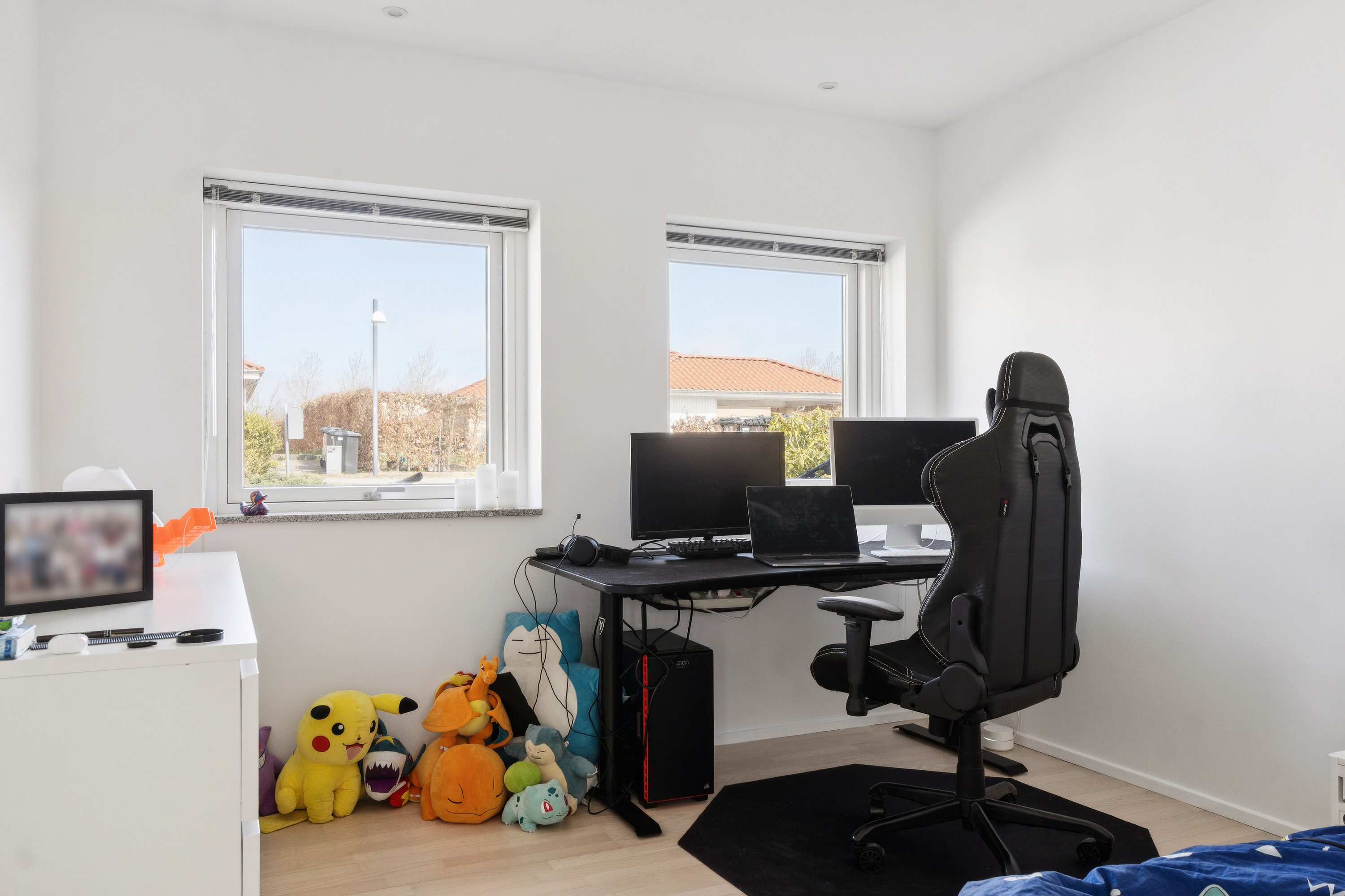 Fremhævet arbejdsværelse billede i fuldskærmstilstand. Billede af Jernaldermarken 92, Himmelev, 4000 Roskilde