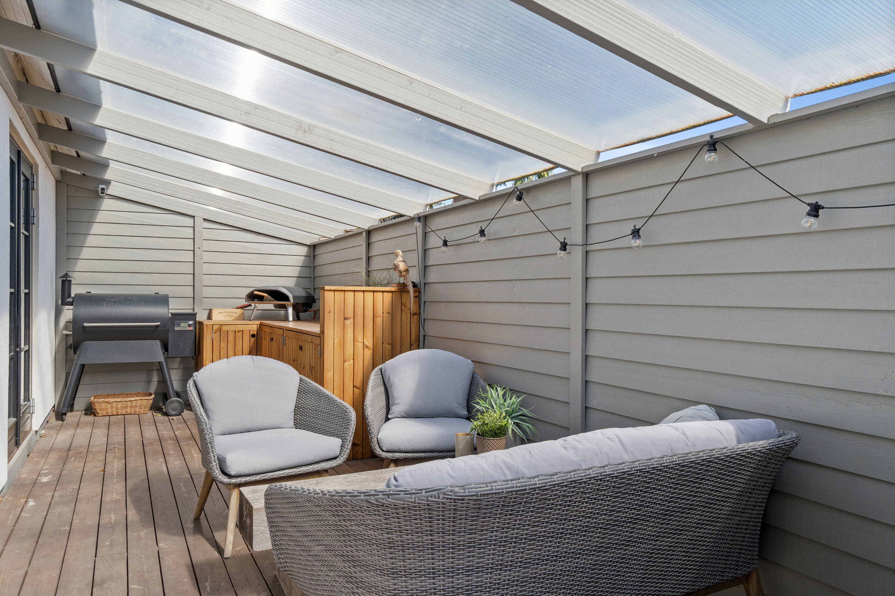 Fremhævet terrasse billede i fuldskærmstilstand. Billede af Stavnsbjergvej 3, 2650 Hvidovre