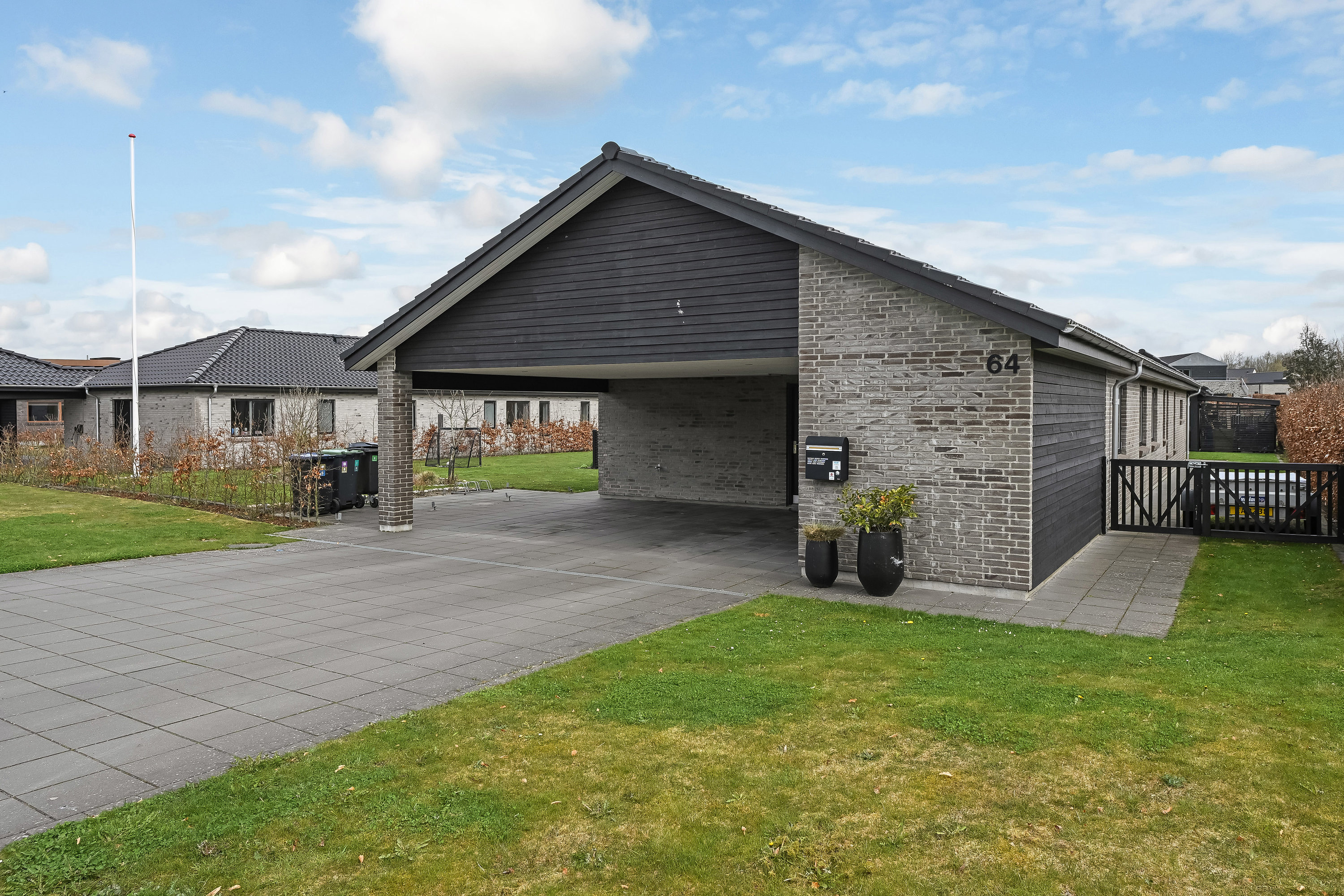 Fremhævet ejendommen billede i fuldskærmstilstand. Billede af Frejasvej 64, 6840 Oksbøl