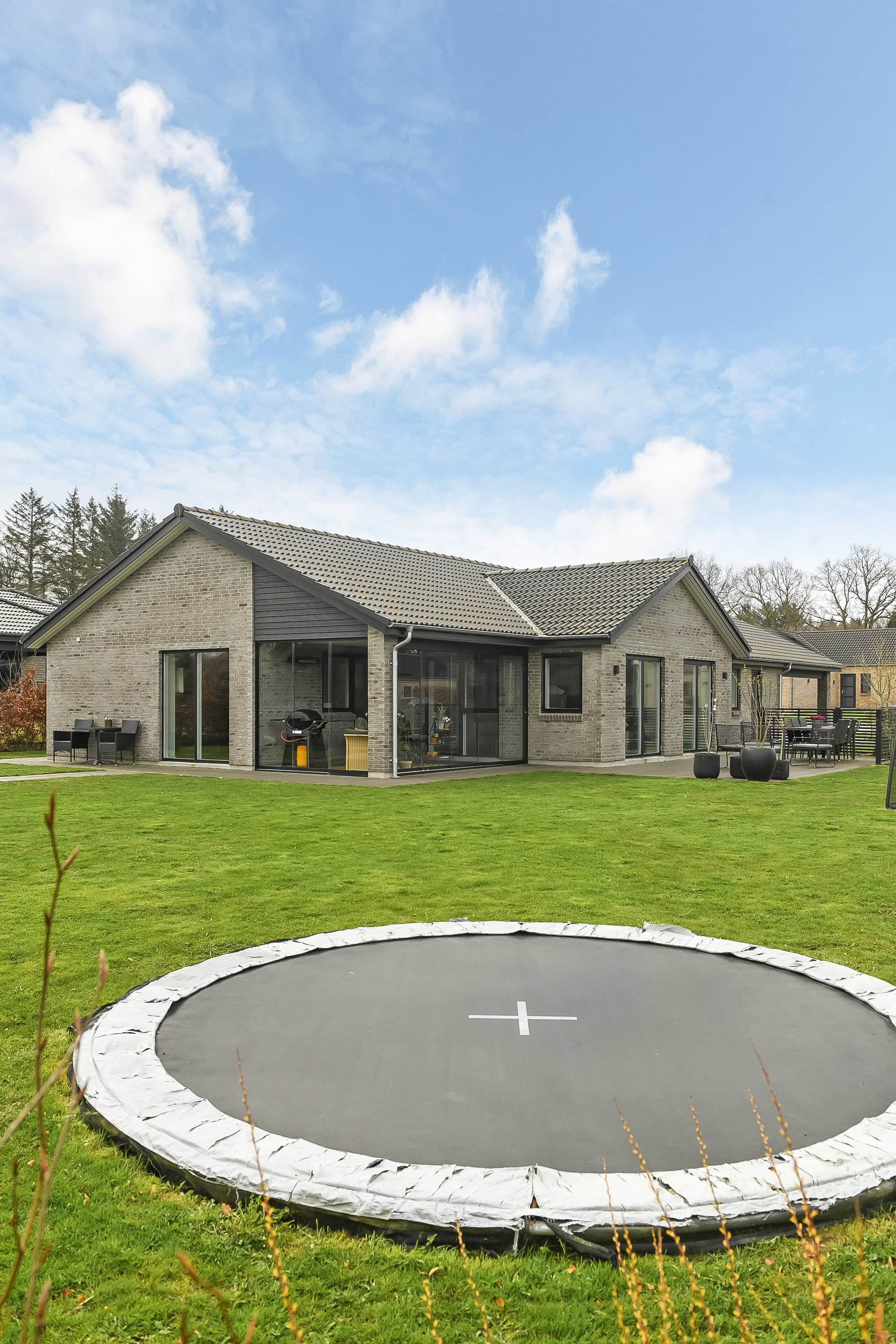 Fremhævet have billede i fuldskærmstilstand. Billede af Frejasvej 64, 6840 Oksbøl